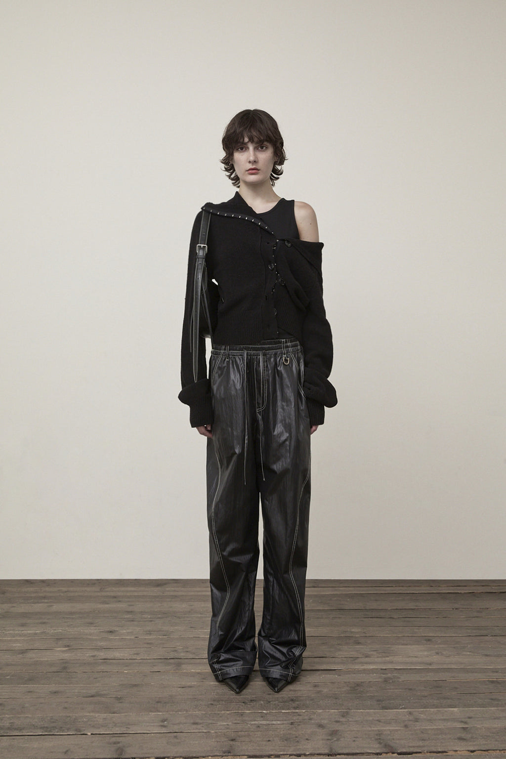 Matin Kim - Hook Point Two Way Cross Cardigan (Black) product image 10 | TRAB K-Fashion Australia