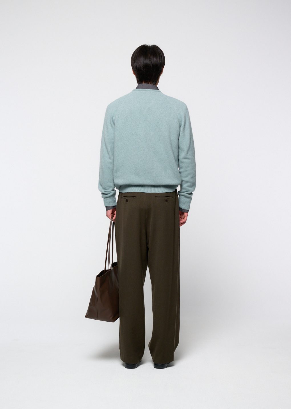 Amomento - Racoon v-neck knit (Mint) product image 4 | TRAB K-Fashion Australia
