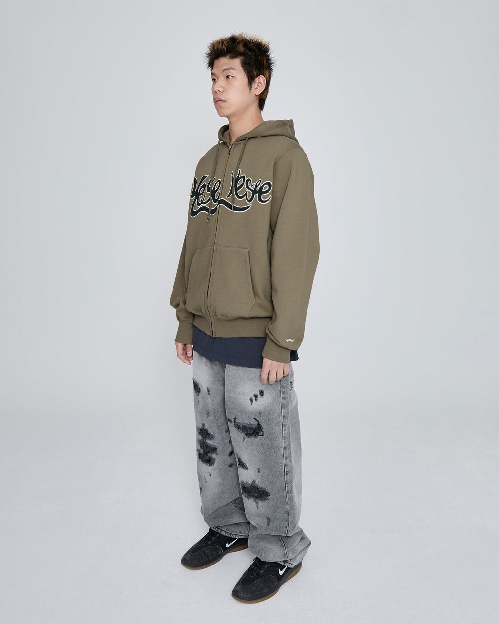 yeseyesee - Y.E.S Snail Logo Zip-Up Hoodie (Khaki) product image 8 | TRAB K-Fashion Australia