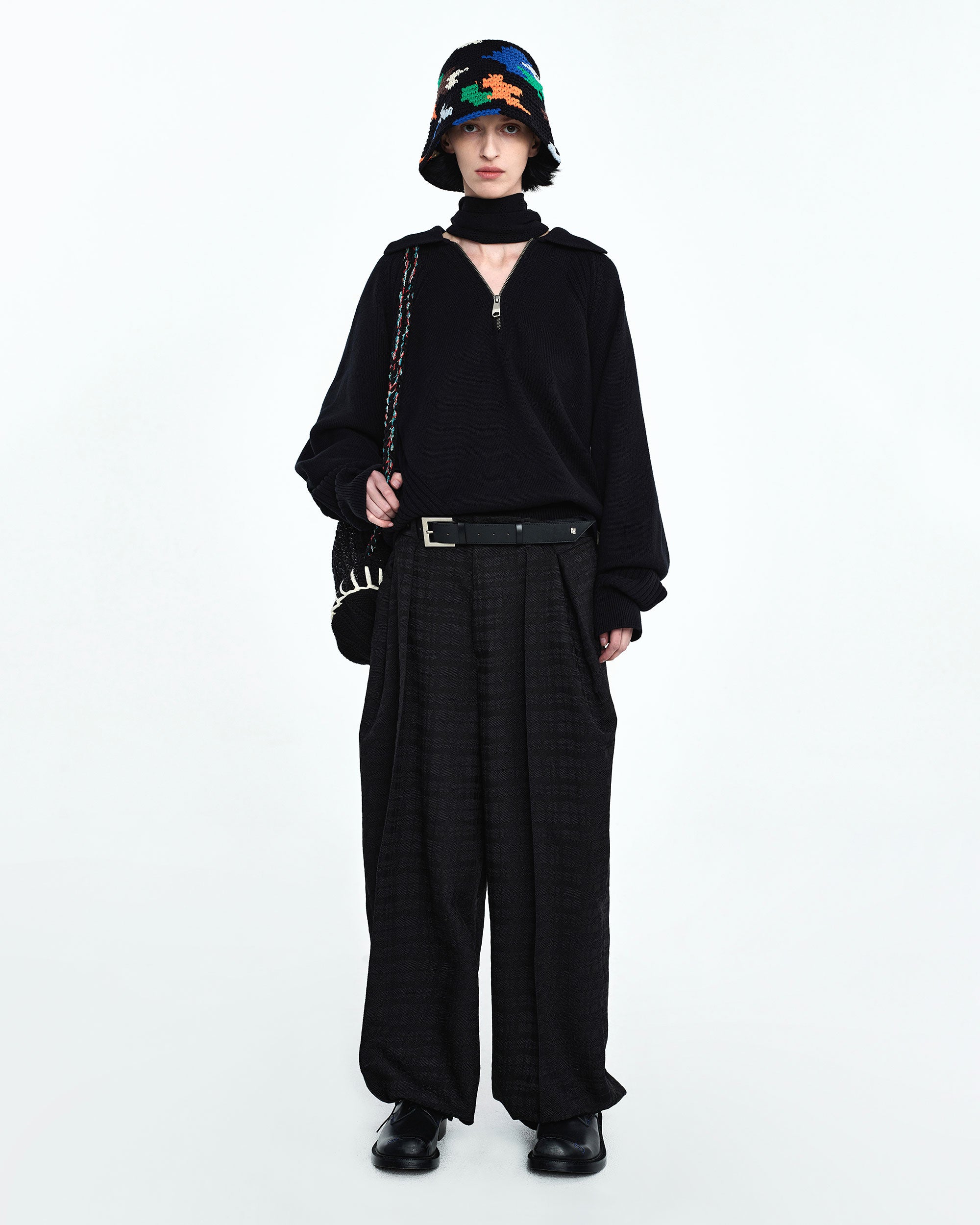 Ader Error - Ani slacks (Noir) product image 2 | TRAB K-Fashion Australia