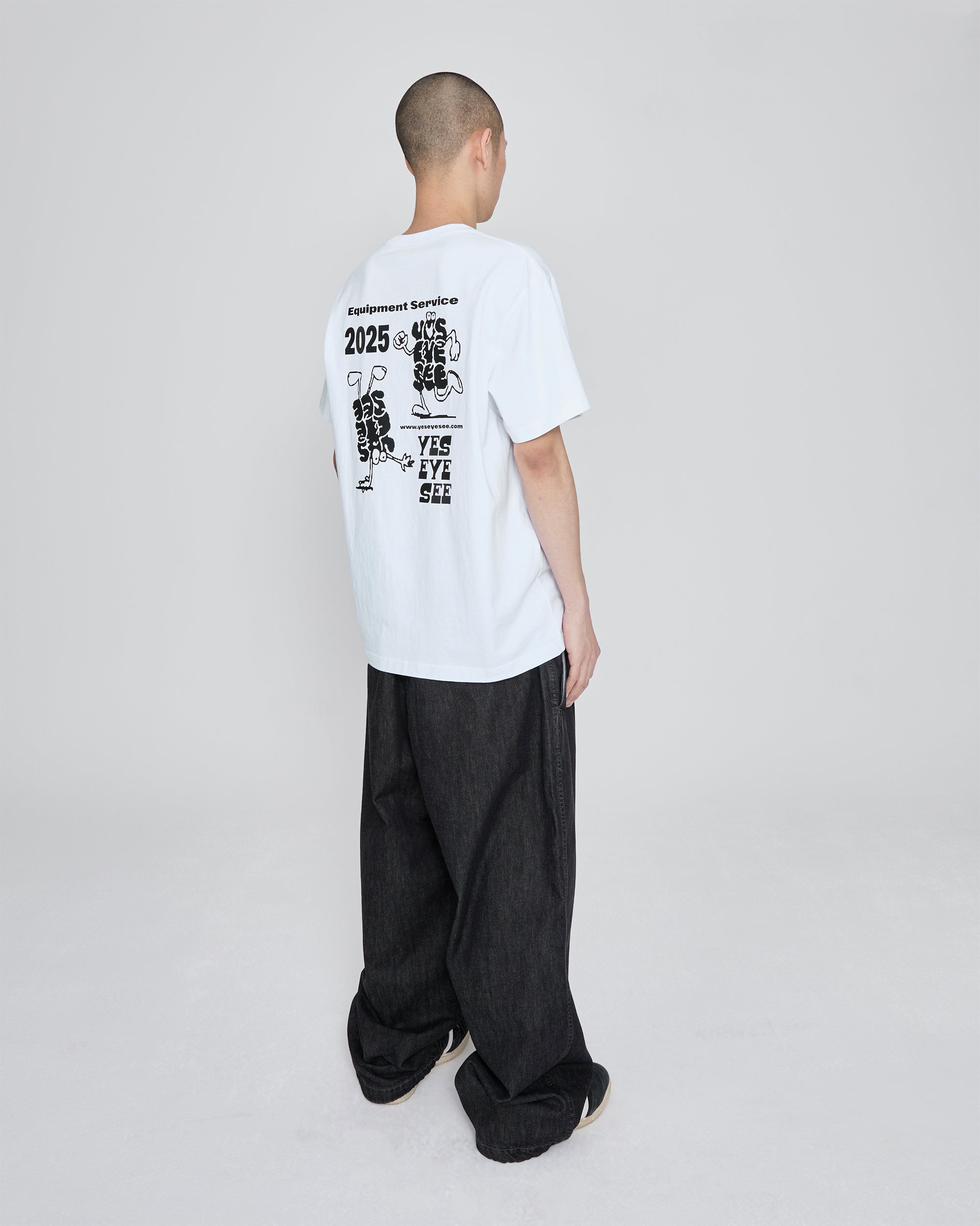 yeseyesee - Alive Logo Tee (White) product image 9 | TRAB K-Fashion Australia