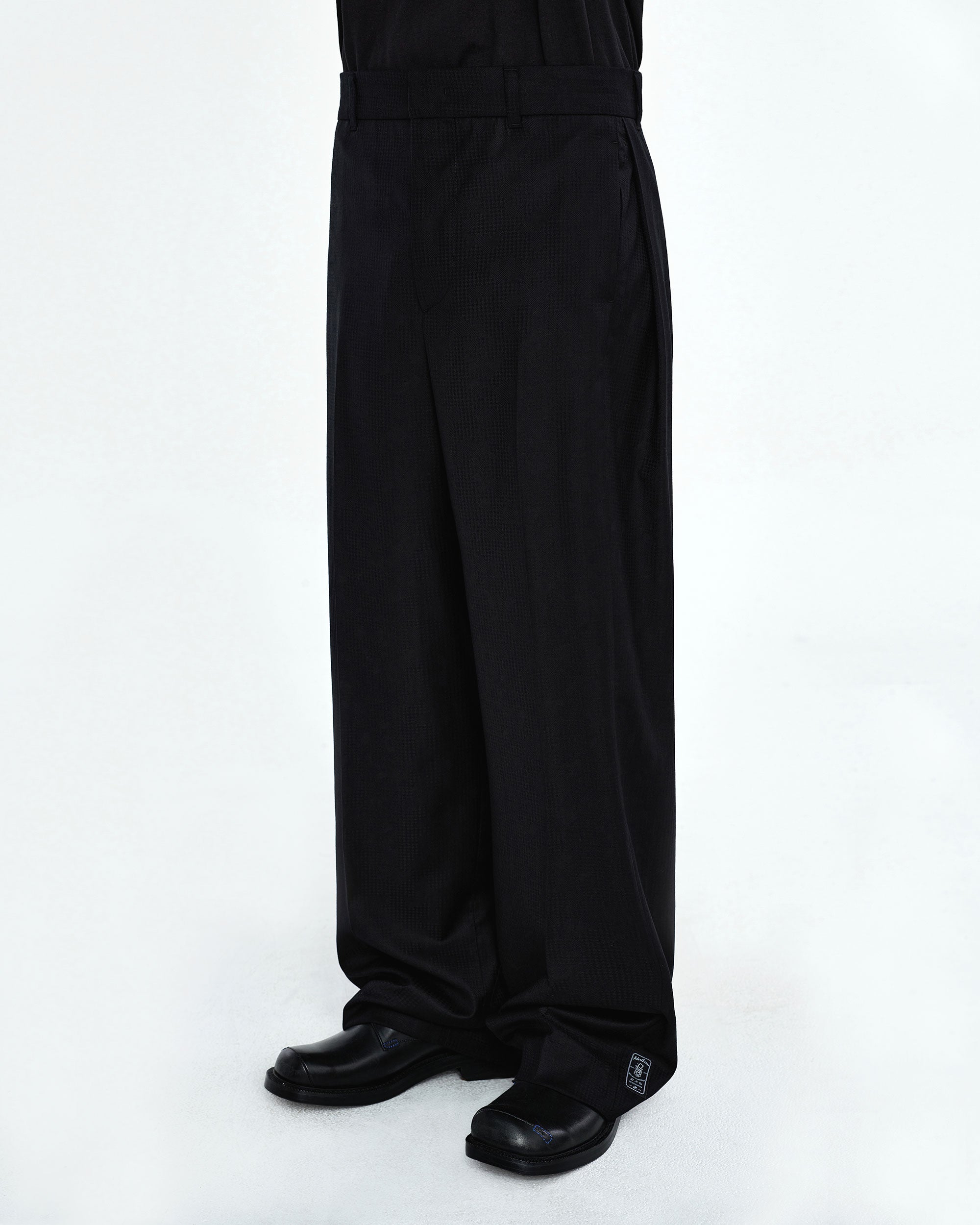 Ader Error - Aoker slacks (Noir) product image 4 | TRAB K-Fashion Australia