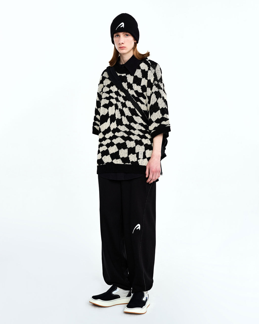 Ader Error - A-peec logo sweatpants (Noir) product image 2 | TRAB K-Fashion Australia