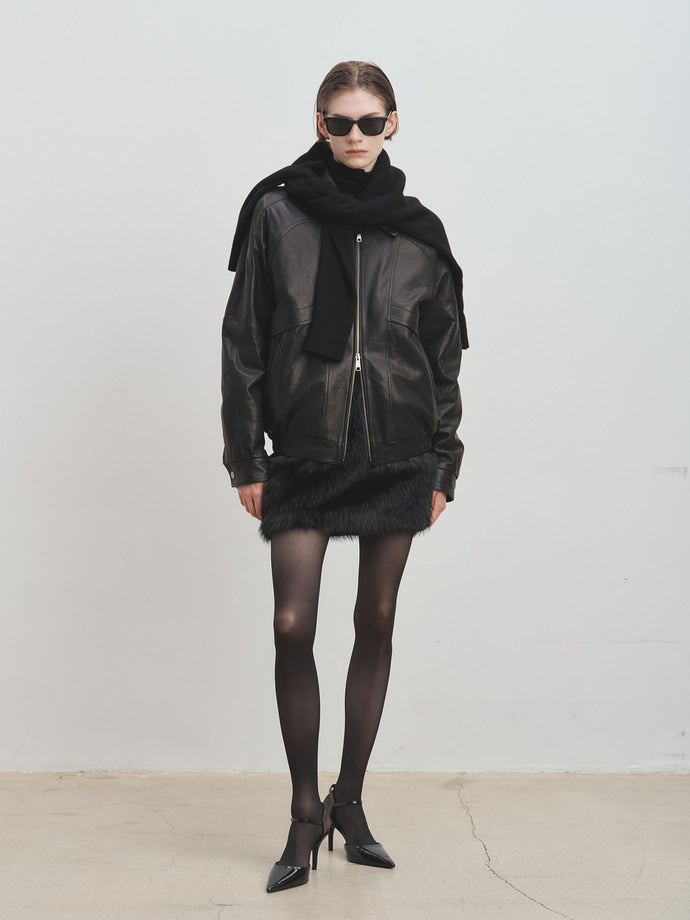 Tonywack - Faux-Fur Black Low-Waist Mini-Skirt (Black) product image 5 | TRAB K-Fashion Australia