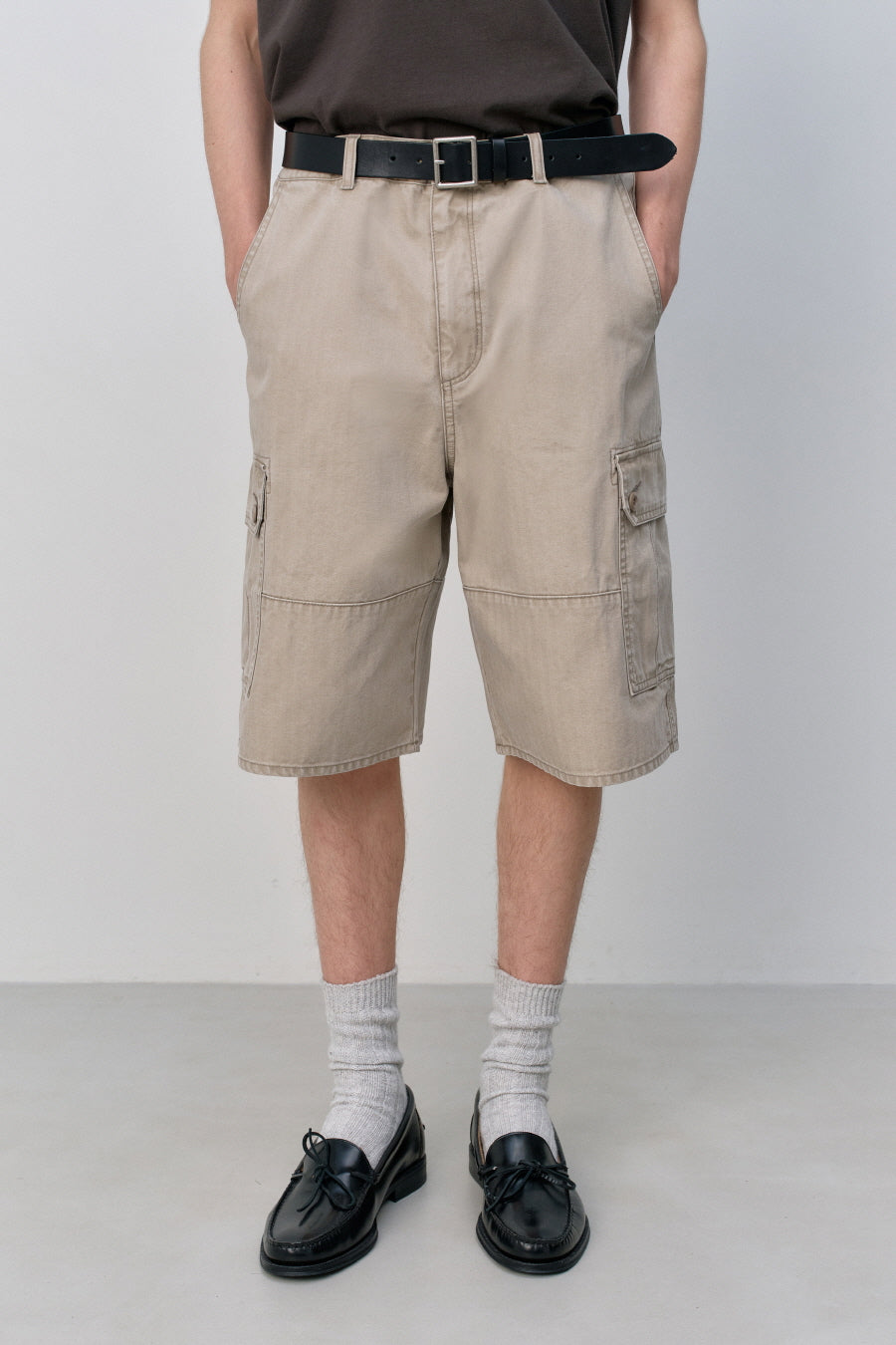 Insilence - HBT Cargo Shorts (Washed Beige) product image 3 | TRAB K-Fashion Australia