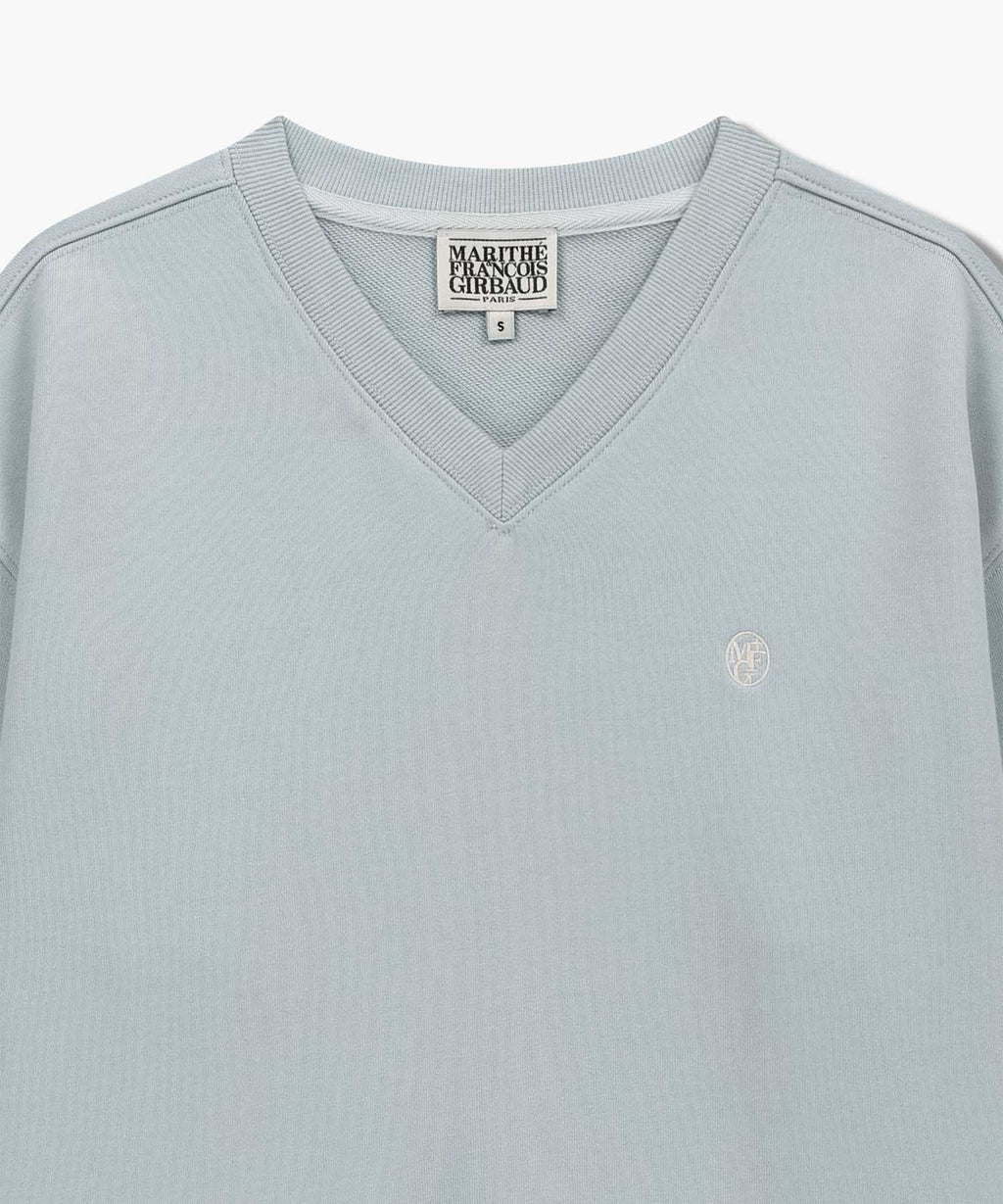 Marithe & Francois Girbaud - Circle Logo V Neck Crop Sweatshirt (Light Gray) product image 8 | TRAB K-Fashion Australia