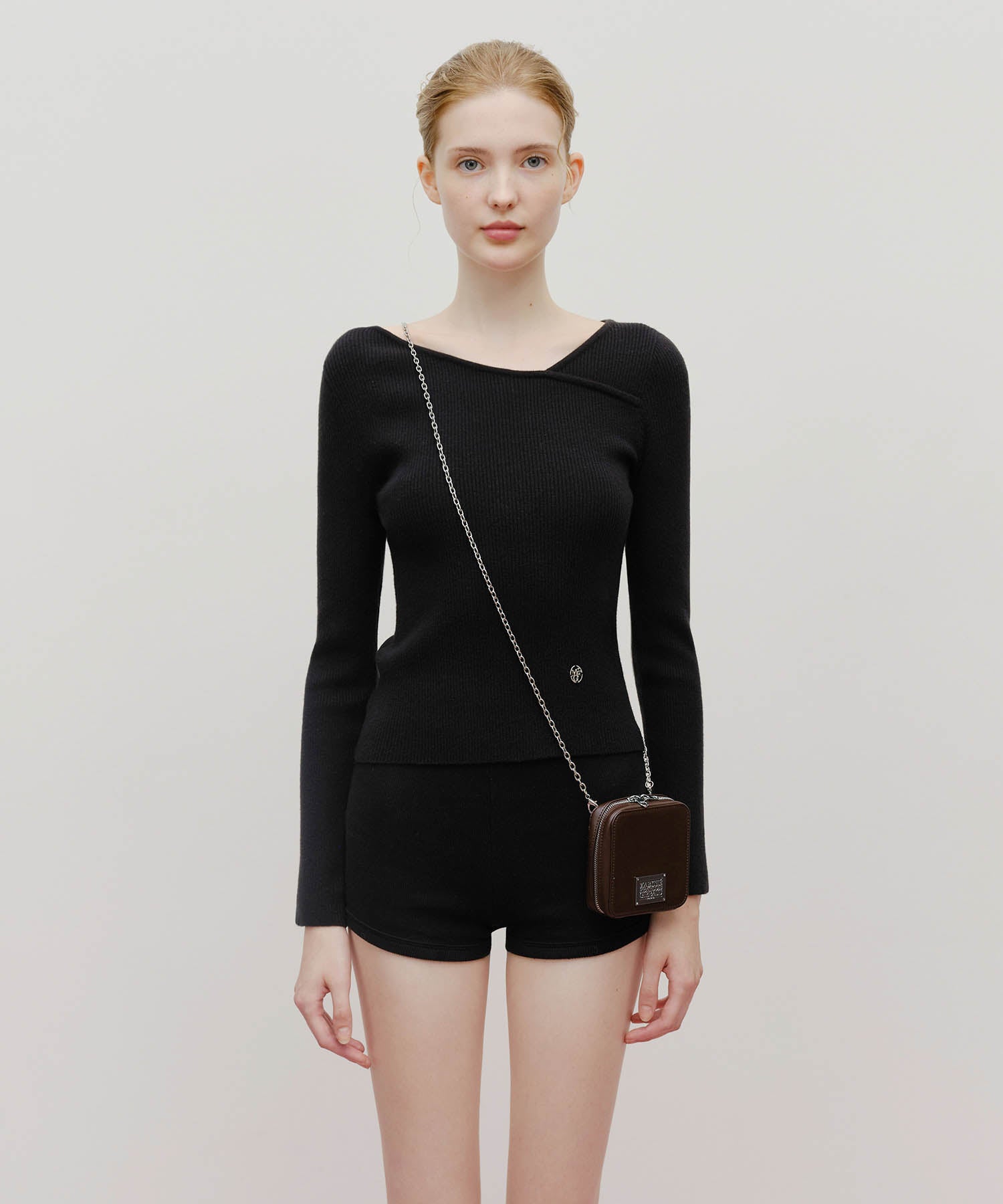 Marithe & Francois Girbaud - Classic Logo Chain Zip Wallet (Dark Brown) product image 8 | TRAB K-Fashion Australia