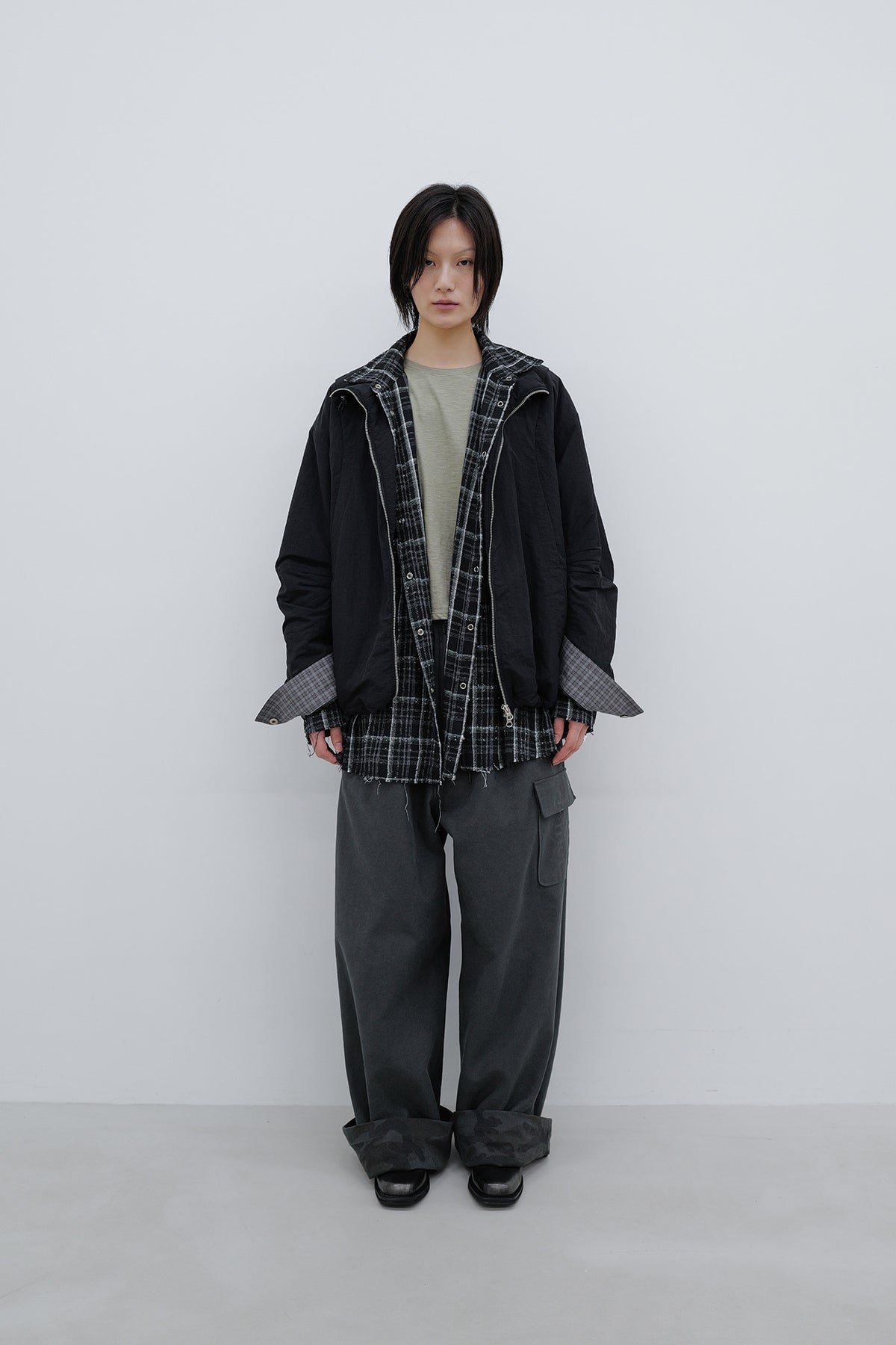 Deinet - Deinet Check Contrast Bomber Jacket (Black) product image 1 | TRAB K-Fashion Australia