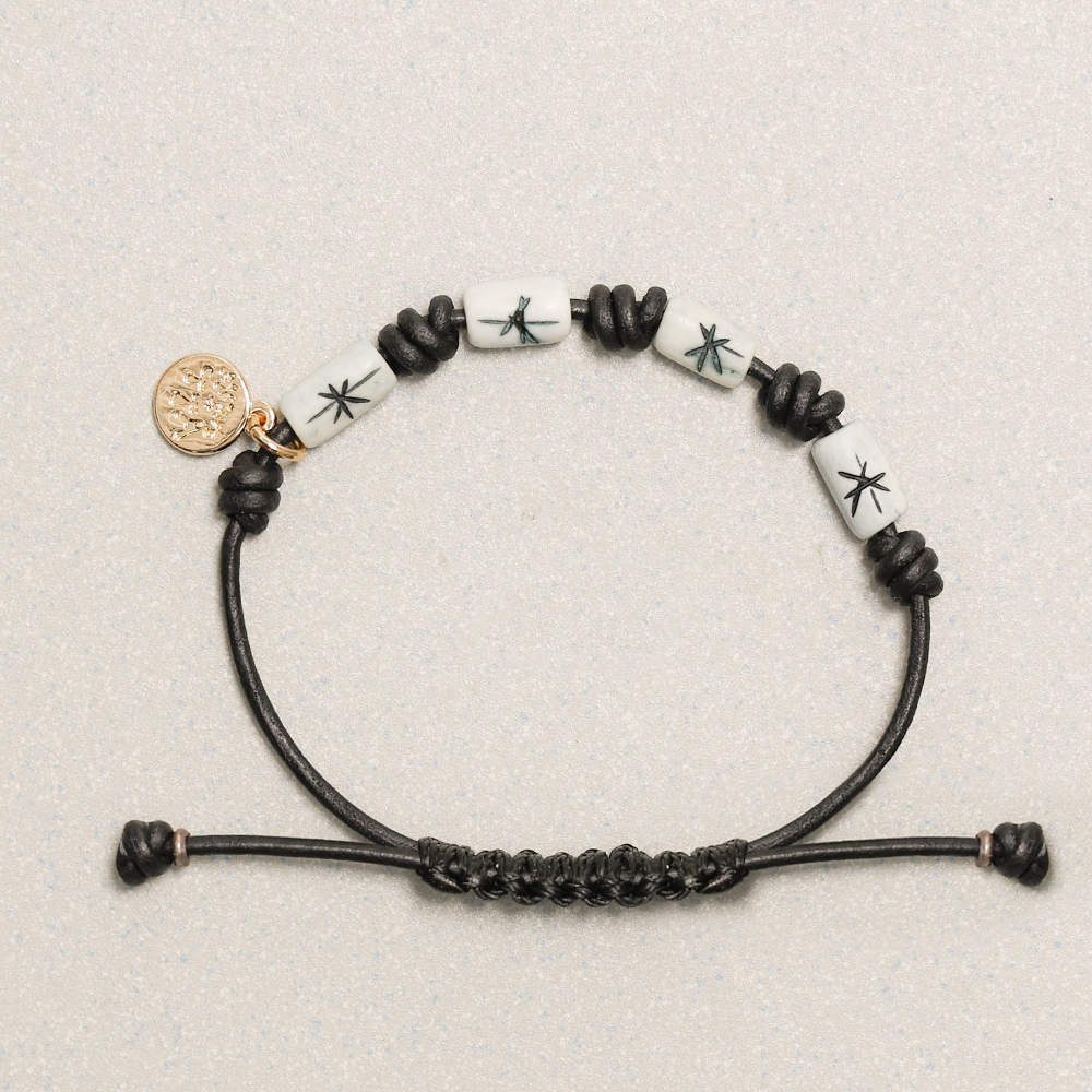 Towtow Archive - [Pre-Order – Ships July 2] Eclipse Bracelet (White) product image 1 | TRAB K-Fashion Australia