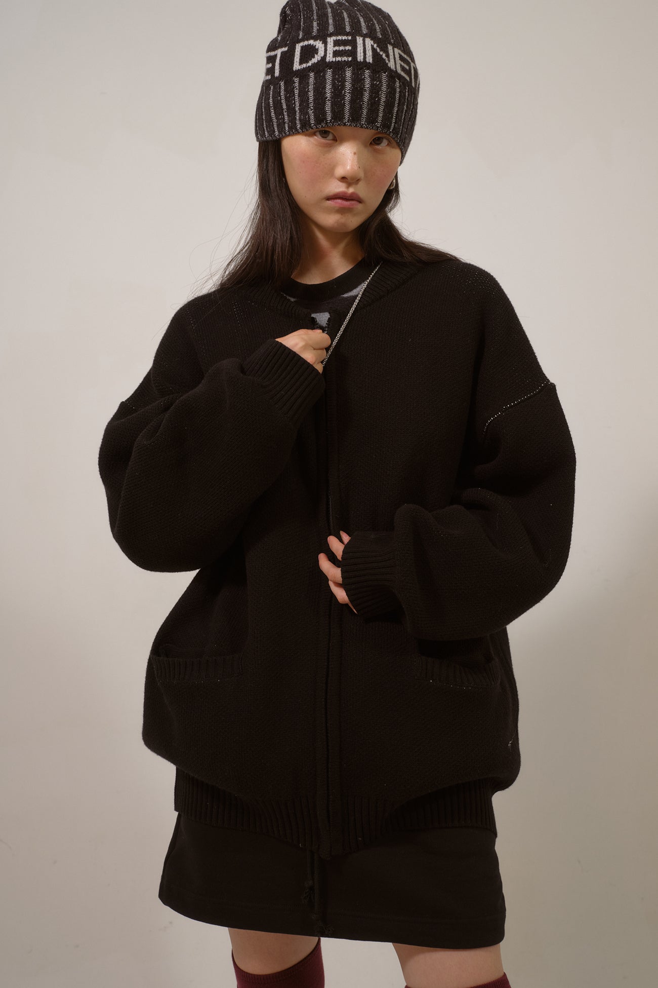 Deinet - D Jacquard Long Knit Zip-Up (Black) product image 7 | TRAB K-Fashion Australia