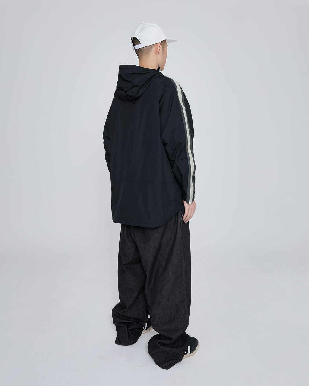 yeseyesee - Striking Windbreaker (Navy) product image 9 | TRAB K-Fashion Australia