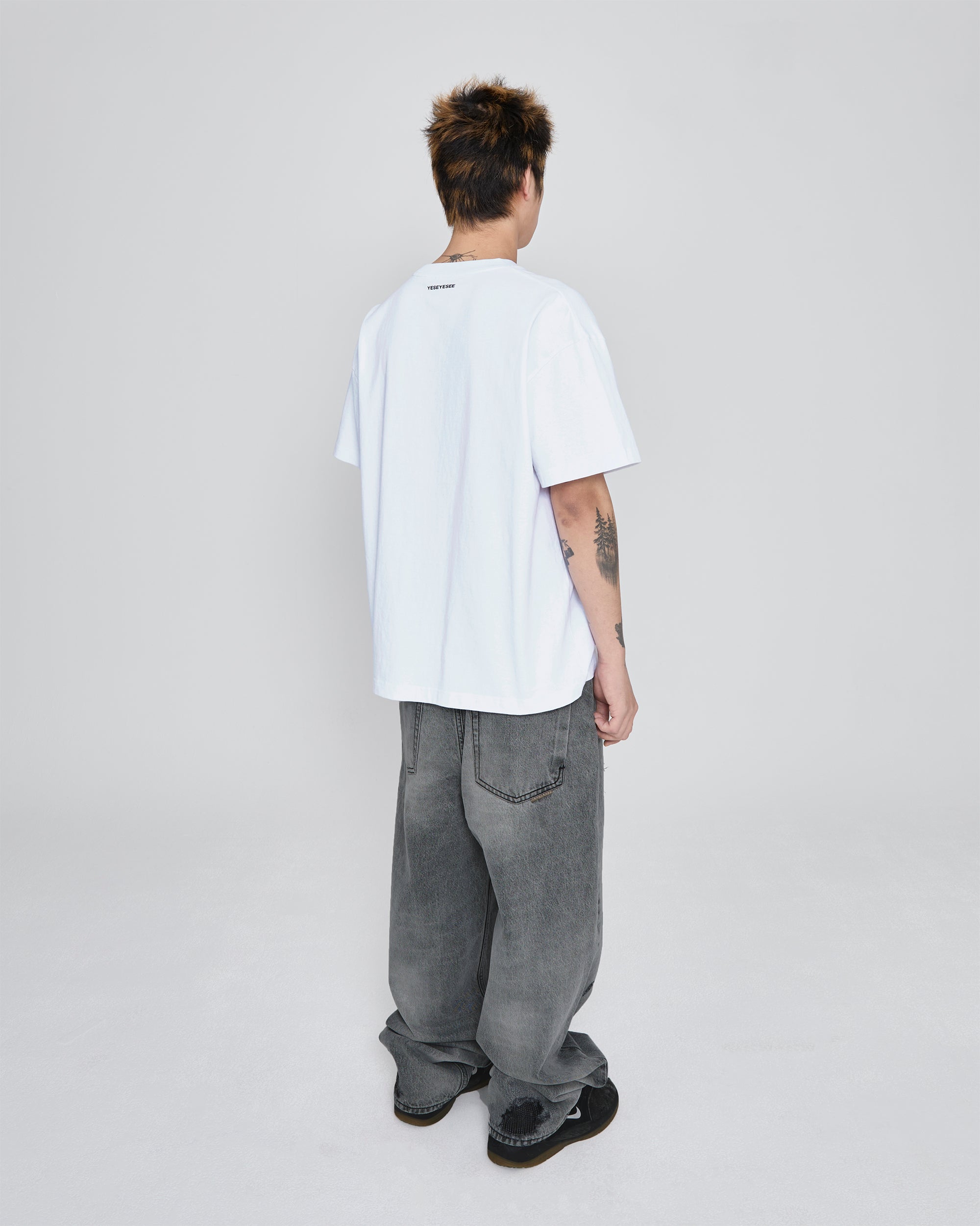 yeseyesee - Y.E.S Hobby Horse Tee (White) product image 9 | TRAB K-Fashion Australia