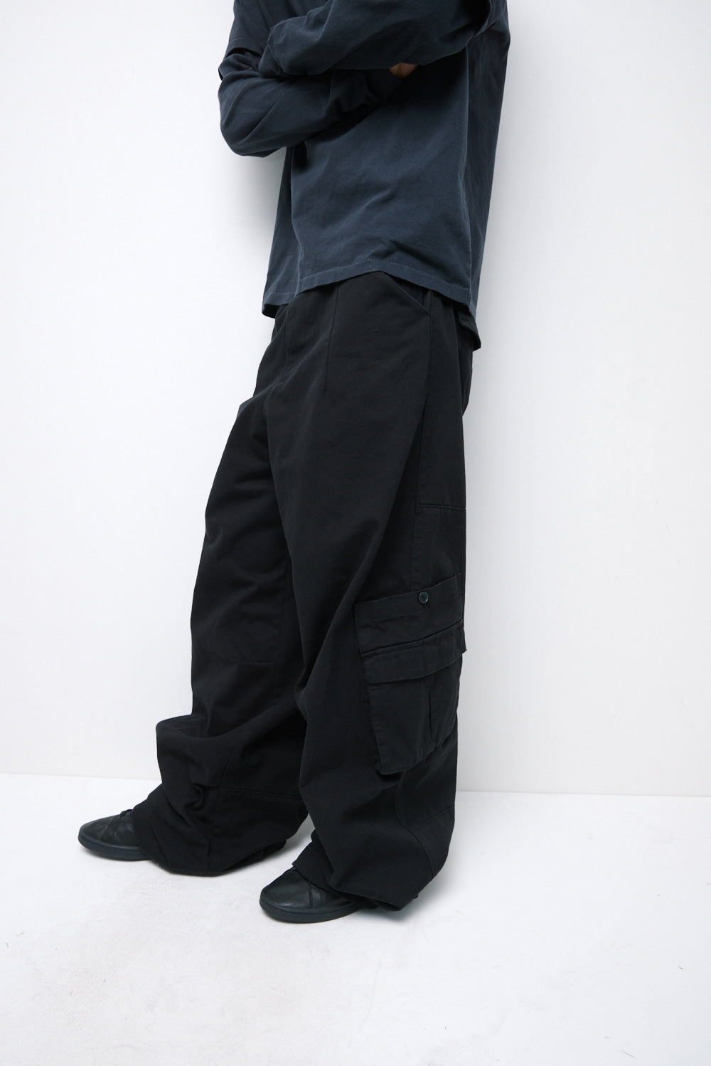 Hatchingroom - Cargo Chino Pants (Black) product image 11 | TRAB K-Fashion Australia
