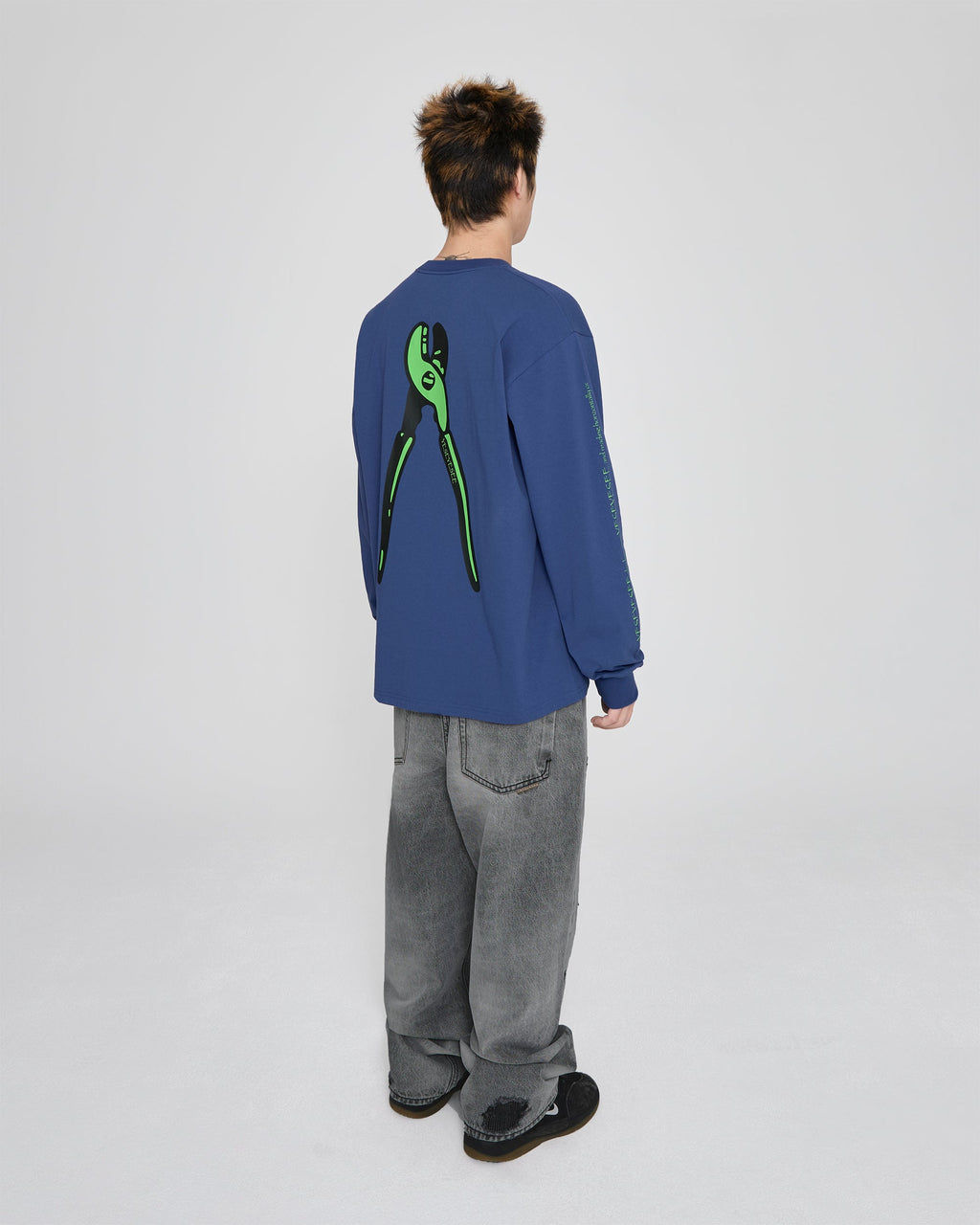 yeseyesee - Y.E.S Wire Logo L/S (Cobalt Blue) product image 9 | TRAB K-Fashion Australia