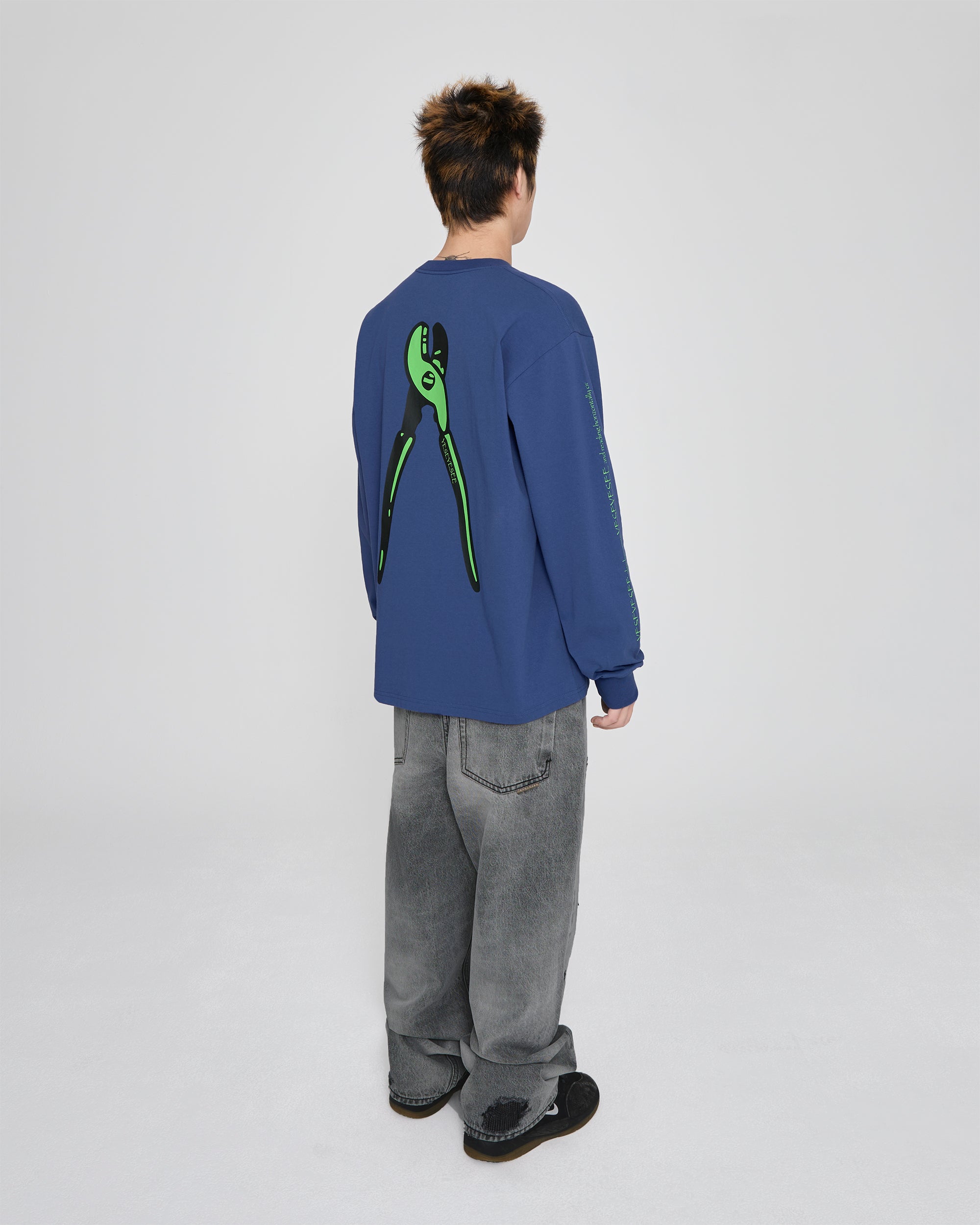 yeseyesee - Y.E.S Wire Logo L/S (Cobalt Blue) product image 9 | TRAB K-Fashion Australia