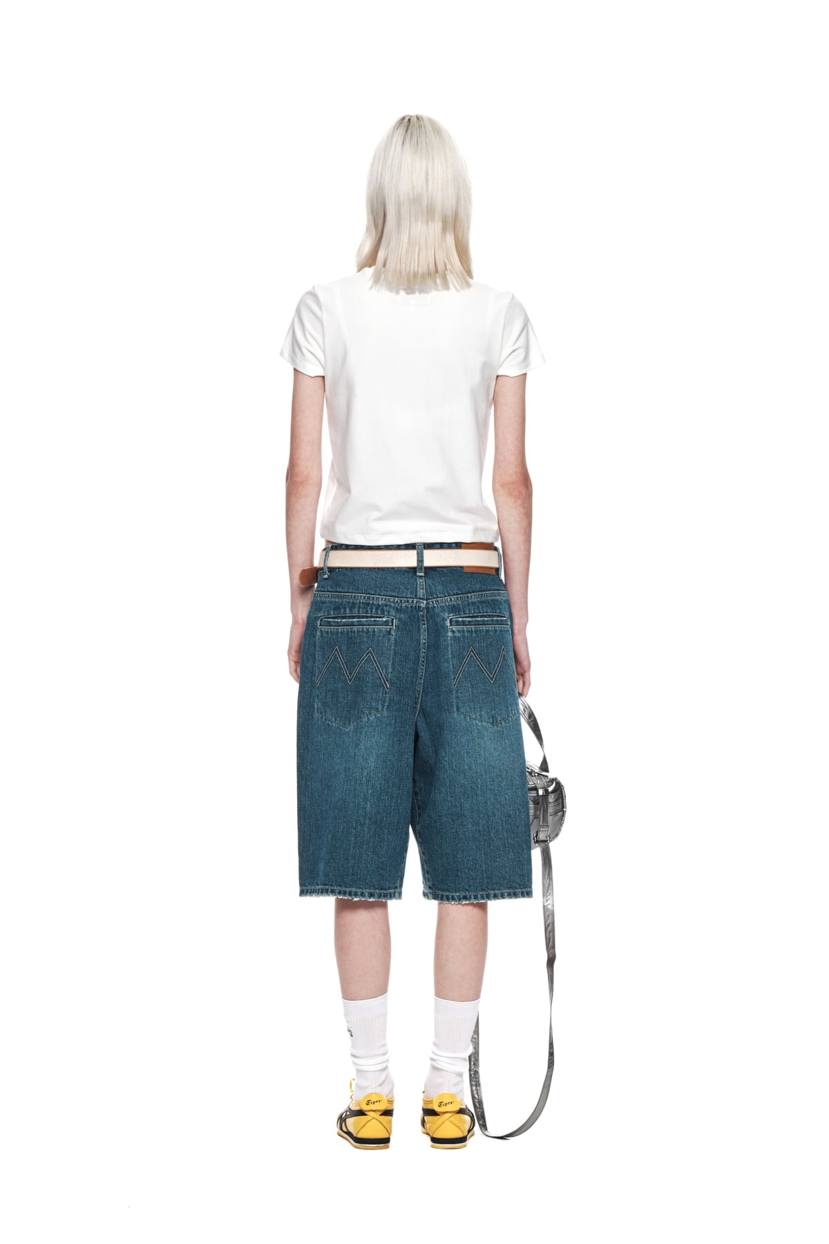 Matin Kim - Matin Circle Logo Crop Top (White) product image 7 | TRAB K-Fashion Australia