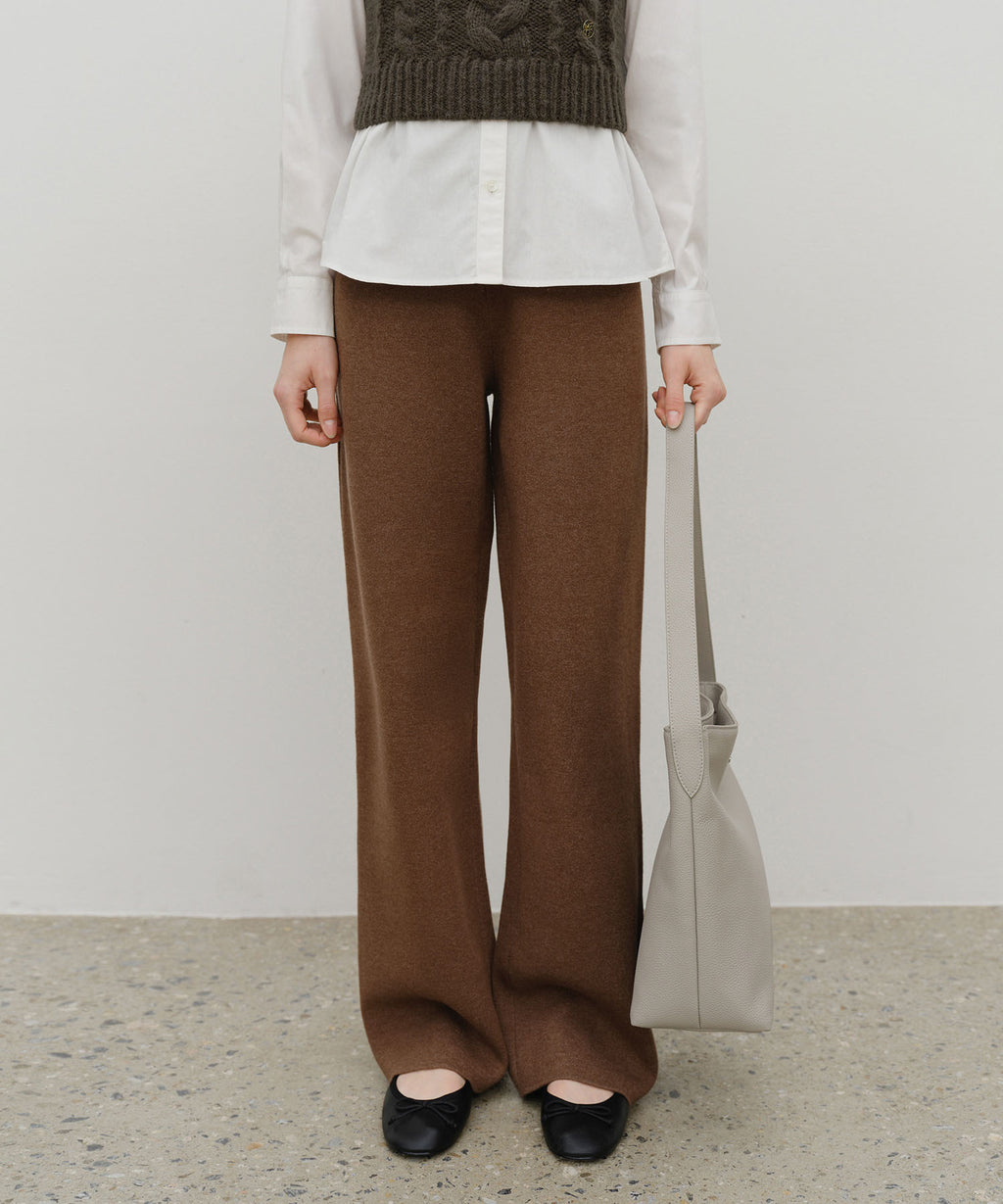 Marithe & Francois Girbaud - Regular Logo Bucket Bag (Etoupe) product image 9 | TRAB K-Fashion Australia