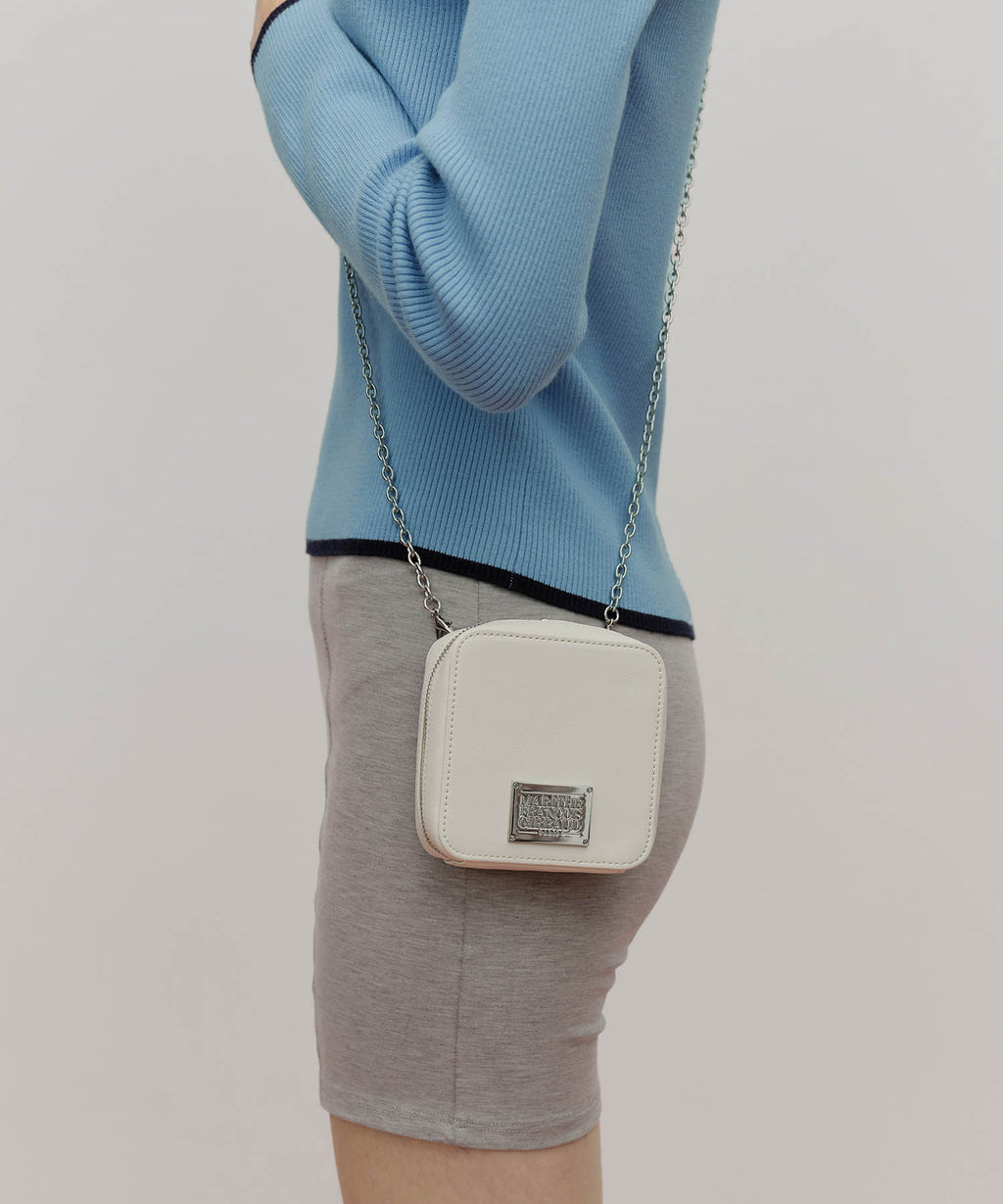 Marithe & Francois Girbaud - Classic Logo Chain Zip Wallet (Ivory) product image 9 | TRAB K-Fashion Australia