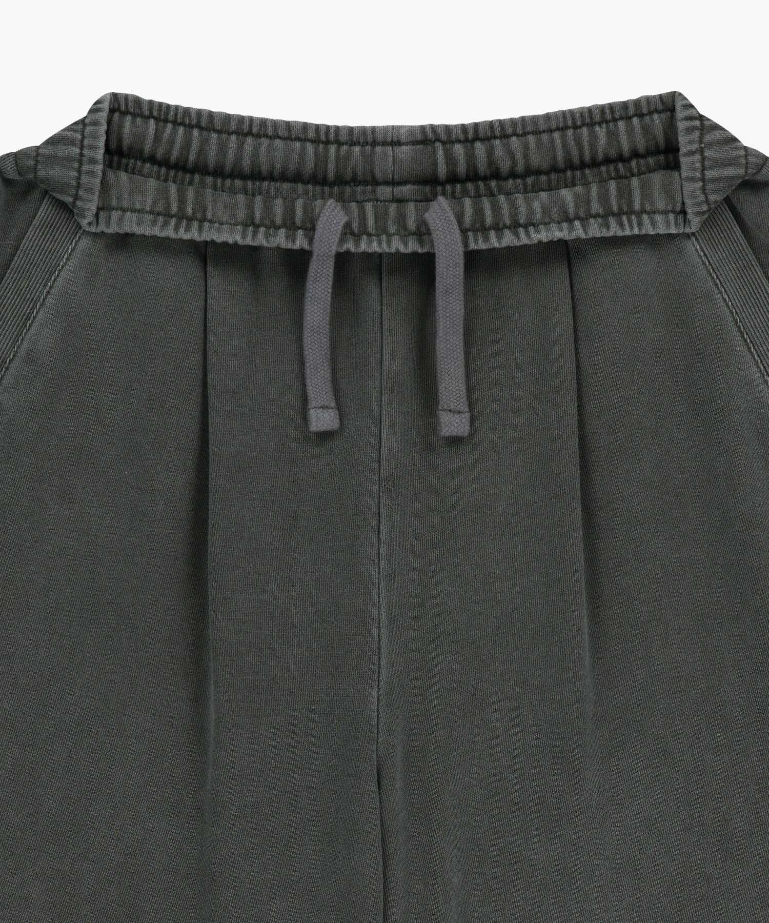 Marithe & Francois Girbaud - Outline Classic Logo Dyeing Bermuda Sweat Shorts (Charcoal) product image 9 | TRAB K-Fashion Australia