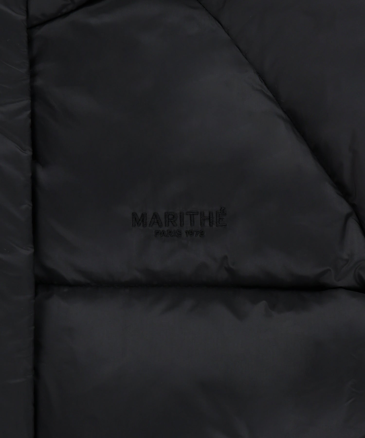 Marithe & Francois Girbaud - Regular Logo Hooded Crop Down Jacket (Black) product image 9 | TRAB K-Fashion Australia