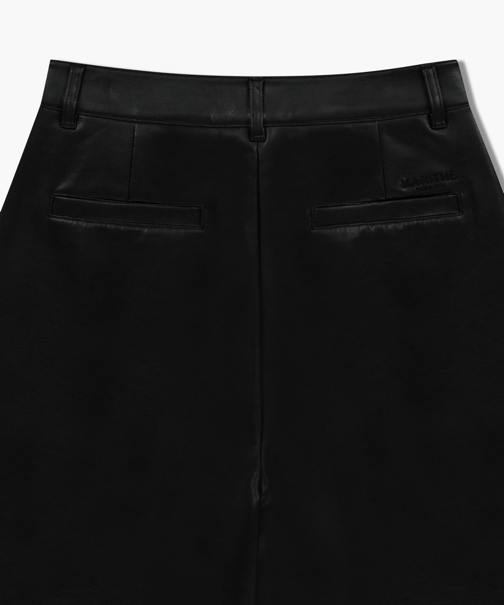 Marithe & Francois Girbaud - Regular Logo Bermuda Pants (Black) product image 9 | TRAB K-Fashion Australia
