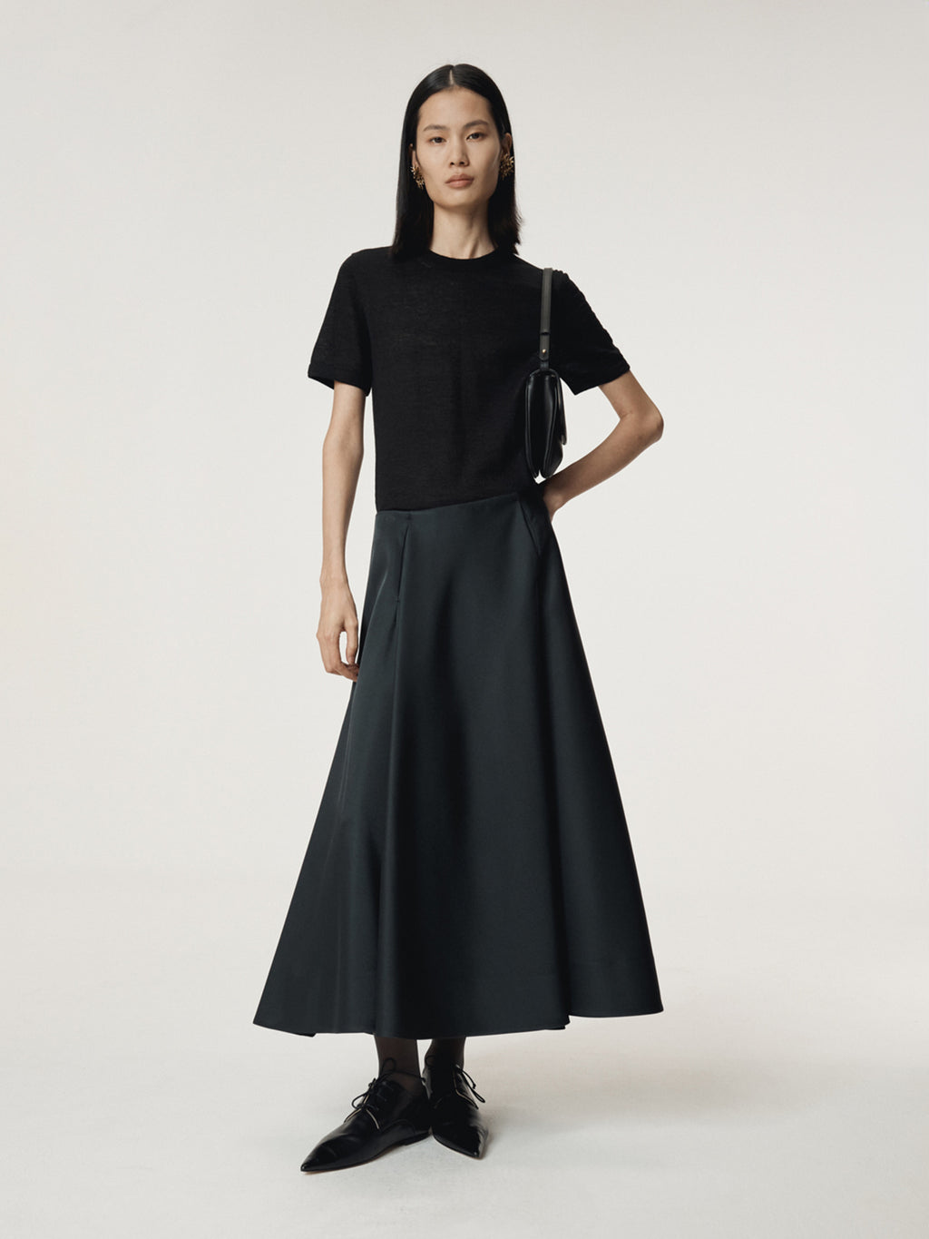 Recto - Circle Flare Skirt (Black) product image 6 | TRAB K-Fashion Australia