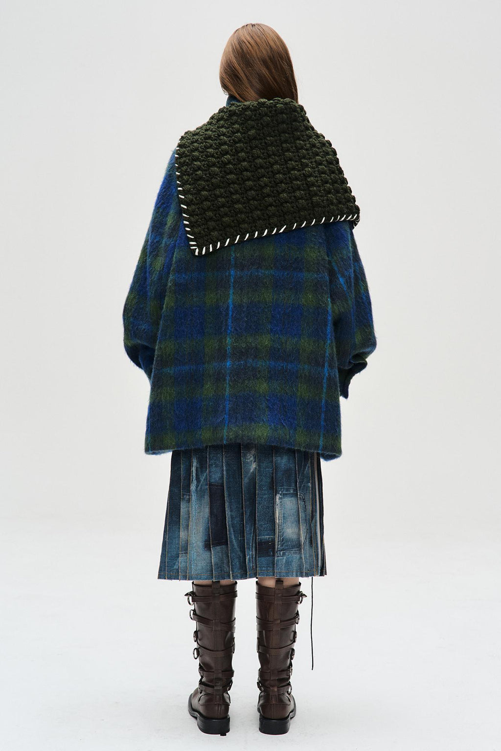 Andersson Bell - Chunky Wool-Blend Hand Knitted Scarf (Green) product image 6 | TRAB K-Fashion Australia