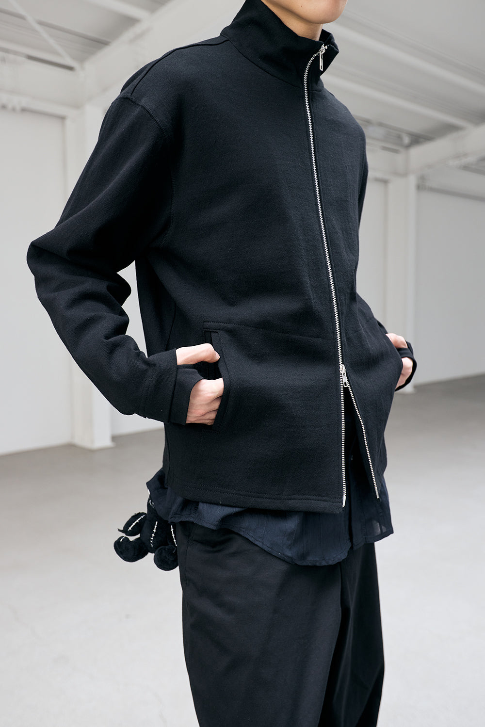 Hatchingroom - Middle Cardigan (Black) product image 13 | TRAB K-Fashion Australia
