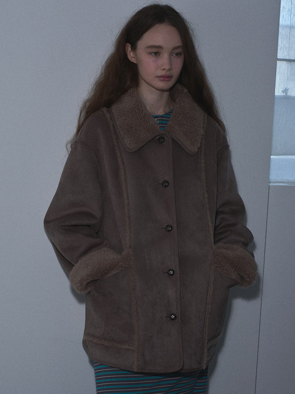 Margarin Fingers - Fur Edge Reversible Mustang (Brown) product image 1 | TRAB K-Fashion Australia