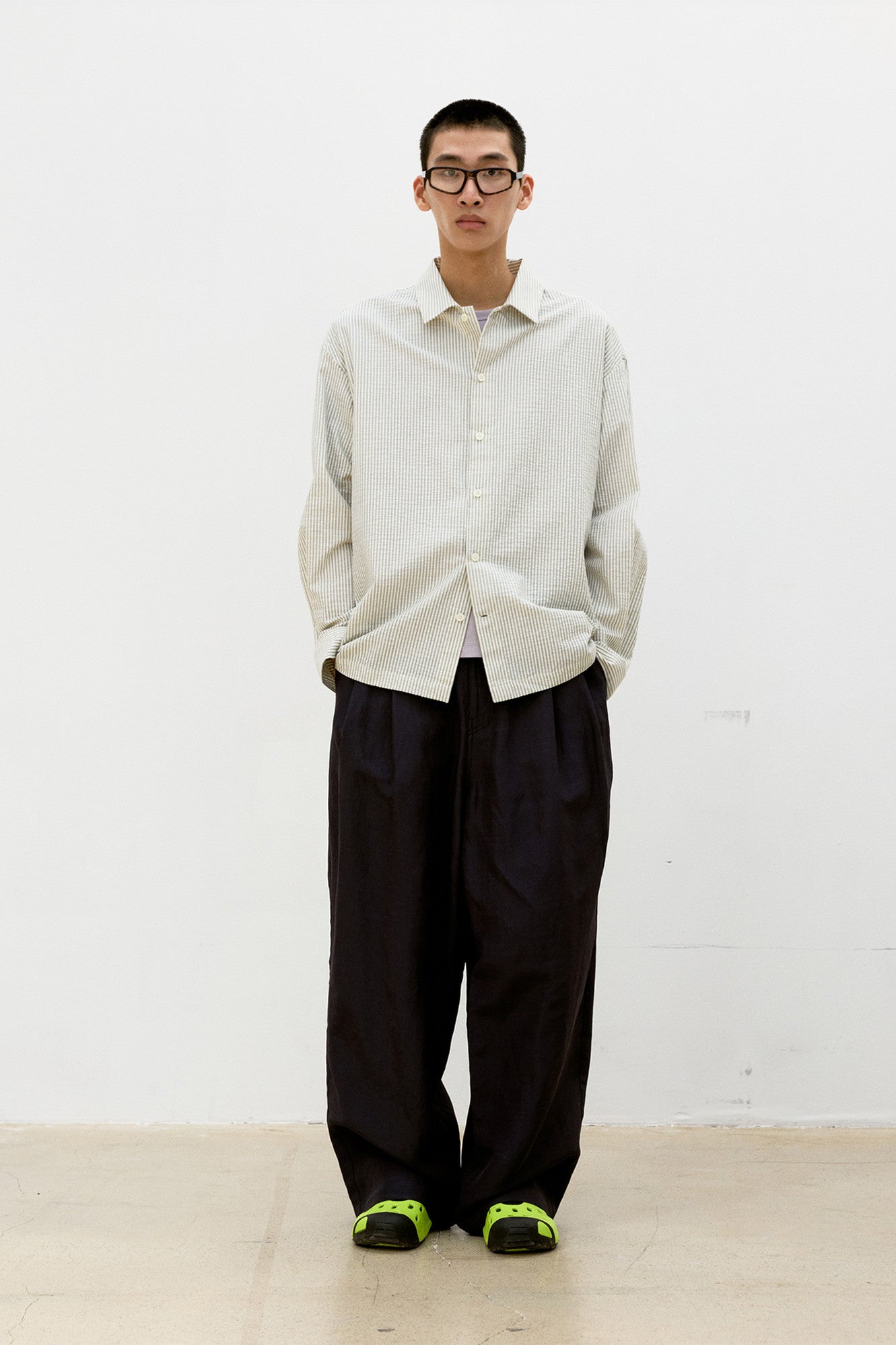 Coor - Classy Oversized Two-Tuck Trousers (Dark Navy) product image 2 | TRAB K-Fashion Australia