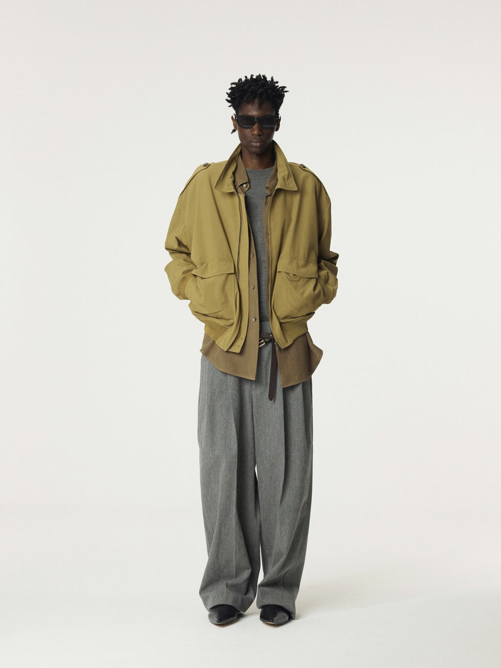 Recto - Vintage Pressed Crease Jumper (Olive) product image 1 | TRAB K-Fashion Australia