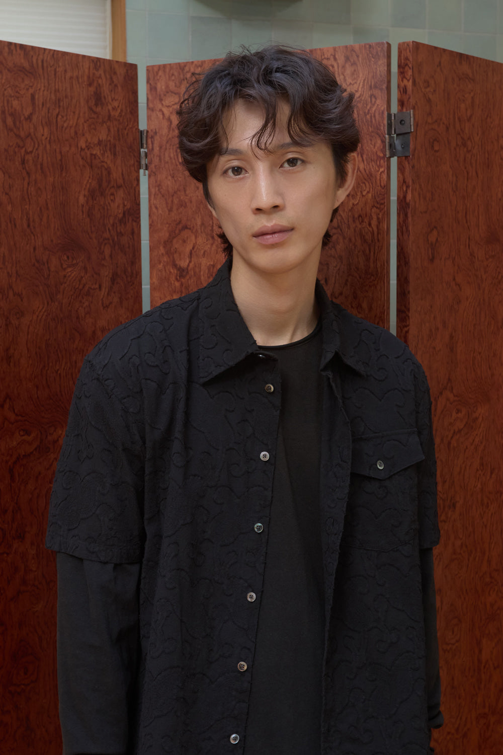Hatchingroom - Arrow Shirt Jacquard Paisley (Black) product image 3 | TRAB K-Fashion Australia