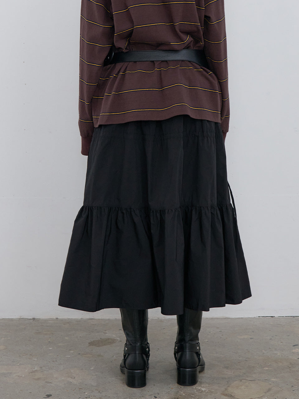 Kijun - Curve Belt Bag (Black) product image 2 | TRAB K-Fashion Australia