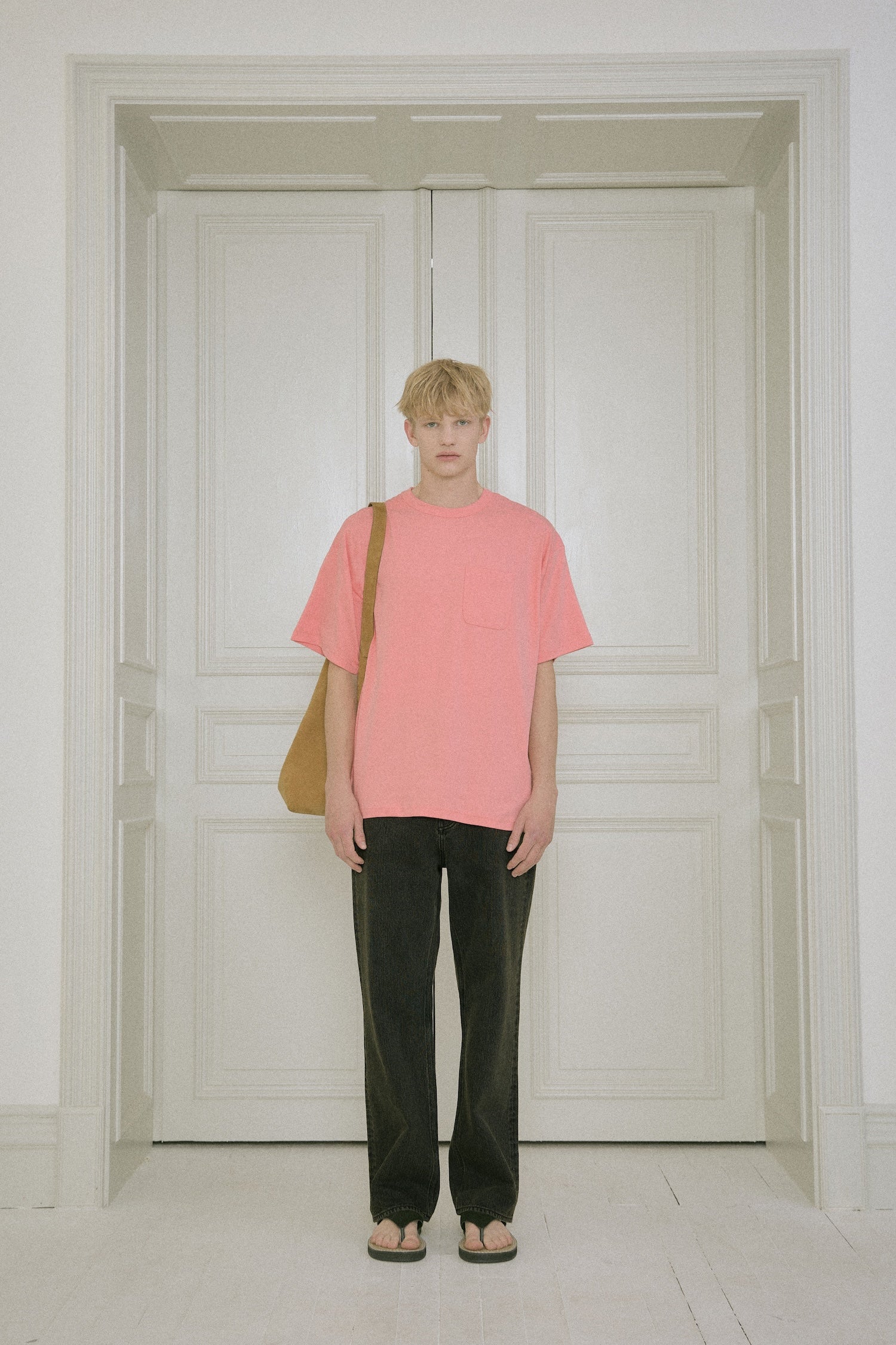 STU - Pocket T-Shirt (Pink) product image 1 | TRAB K-Fashion Australia