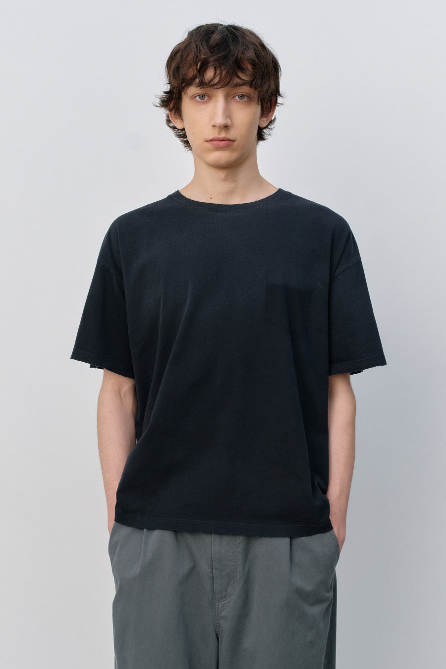 Insilence - Ghost Pocket Distressed Short Sleeve (Vintage Black) product image 2 | TRAB K-Fashion Australia