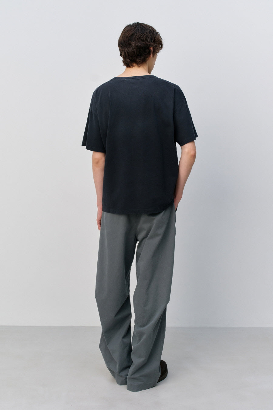Insilence - Ghost Pocket Distressed Short Sleeve (Vintage Black) product image 4 | TRAB K-Fashion Australia