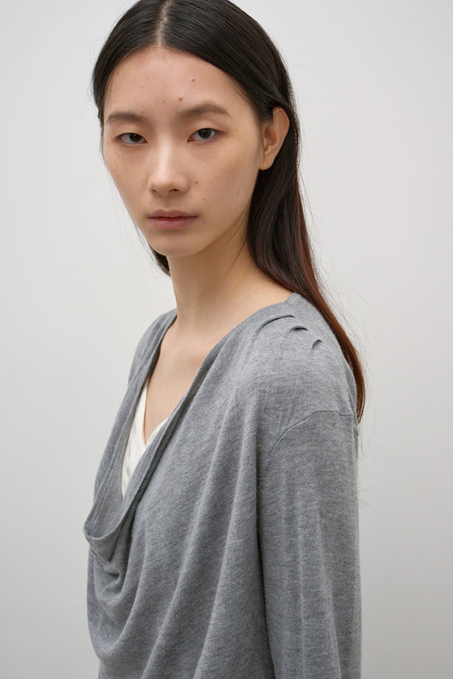 Insilence - Cowl Neck Shirring Pullover (Grey) product image 2 | TRAB K-Fashion Australia
