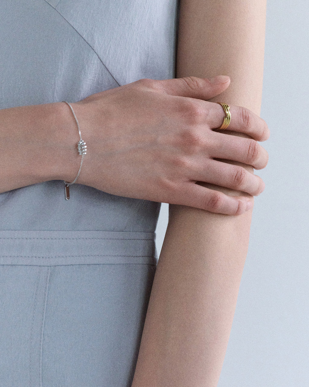 Numbering - Basic Coil Bracelet #8900 product image 4 | TRAB K-Fashion Australia