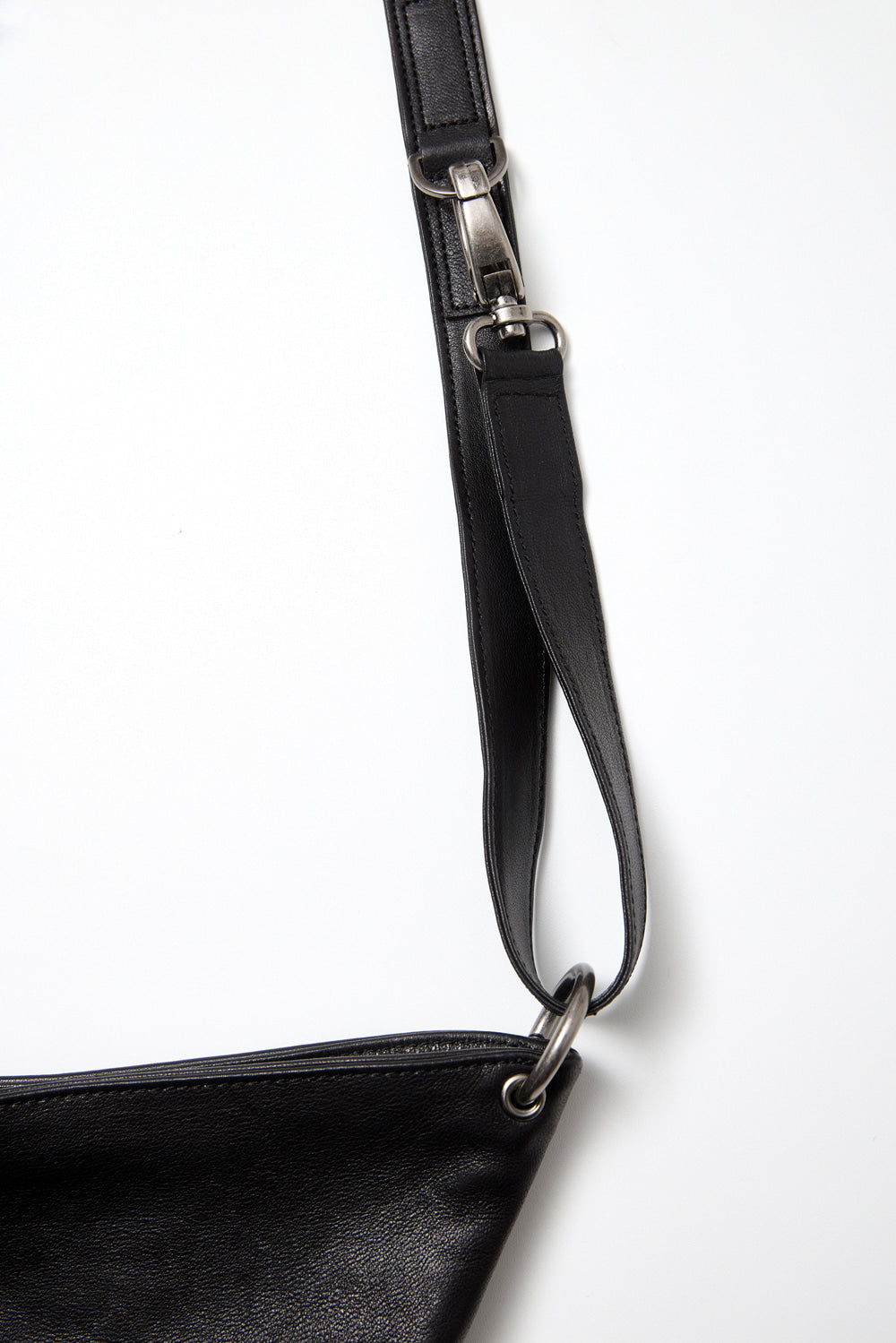 Hatchingroom - Archer Bag Lamb Skin (Black) product image 6 | TRAB K-Fashion Australia