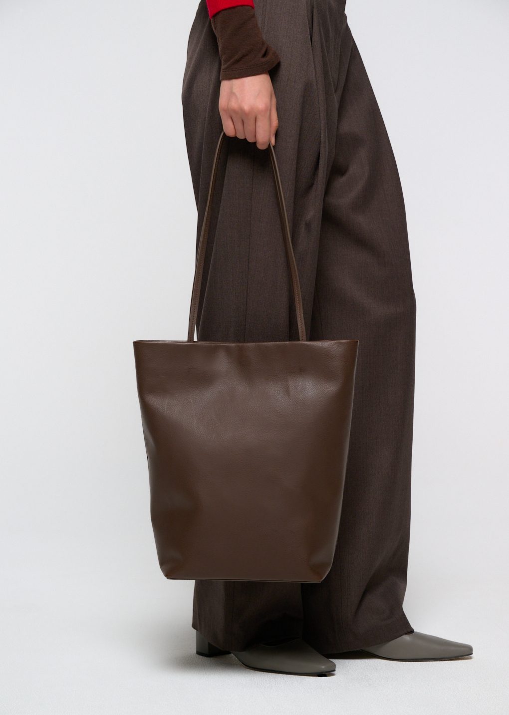 Amomento - Leather tote bag (Dark Brown) product image 7 | TRAB K-Fashion Australia