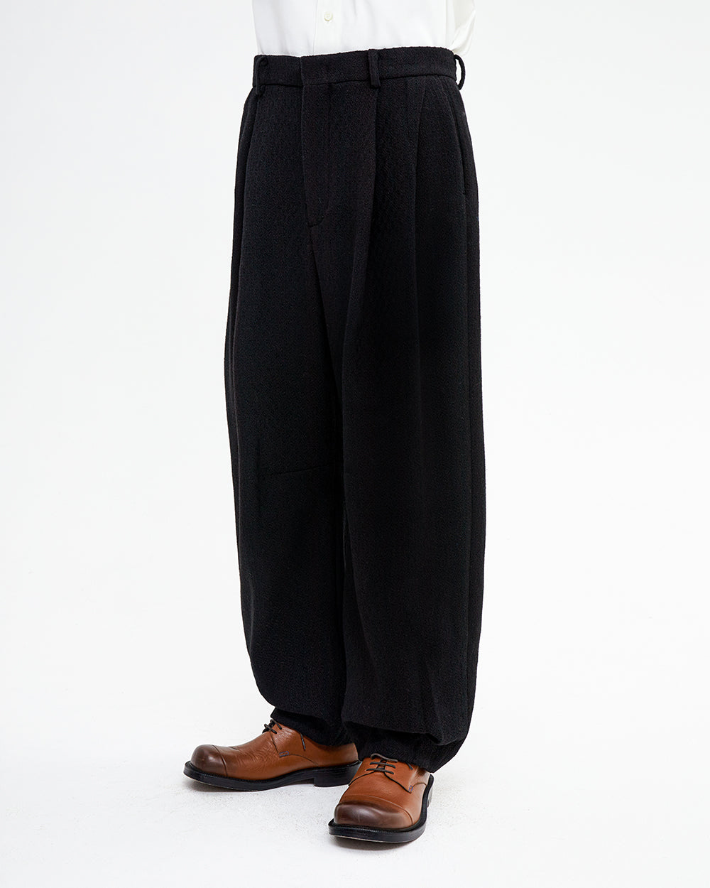 Ader Error - Aldin slacks (Noir) product image 2 | TRAB K-Fashion Australia
