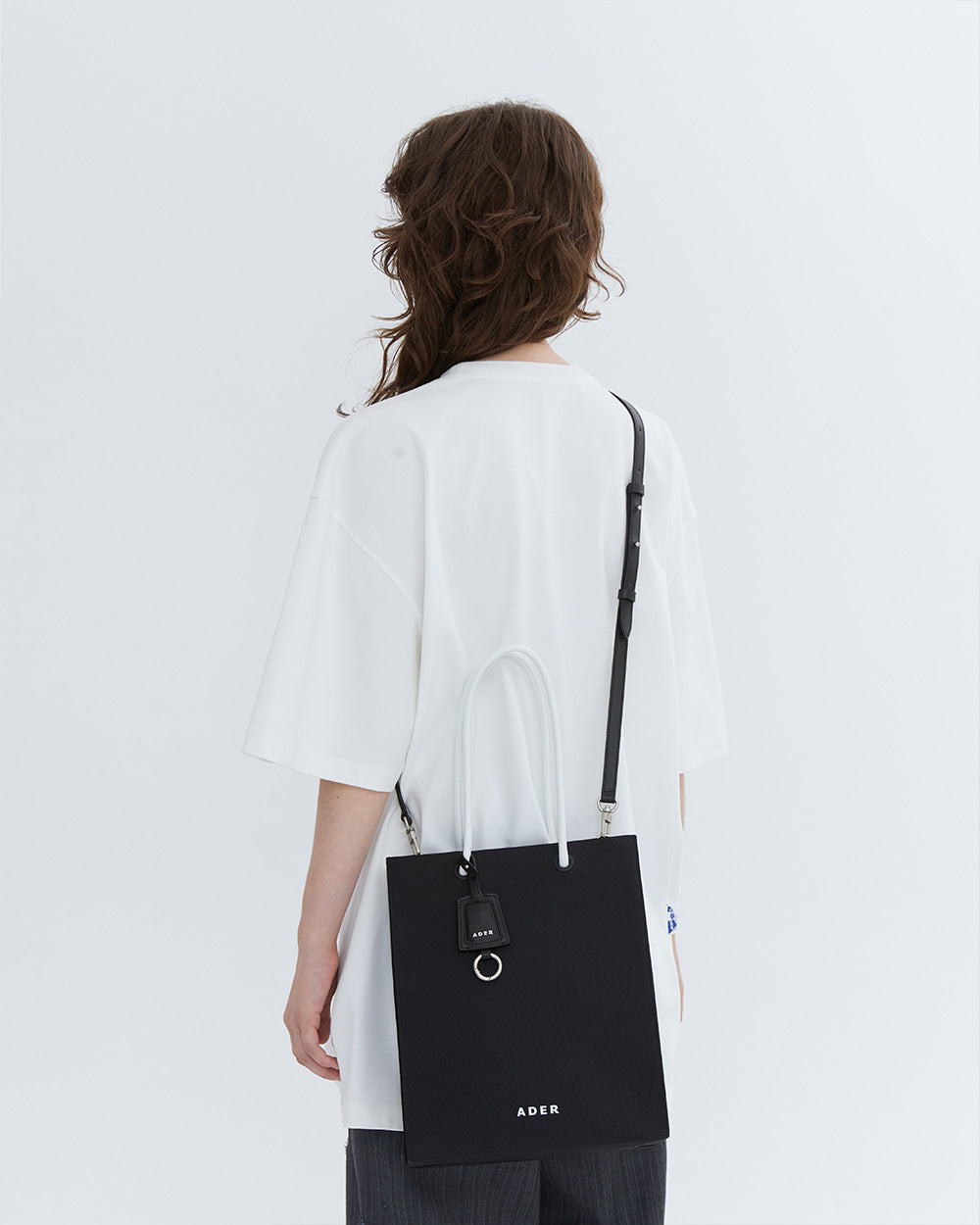 Ader Error - Ripple keyring (Noir) product image 8 | TRAB K-Fashion Australia