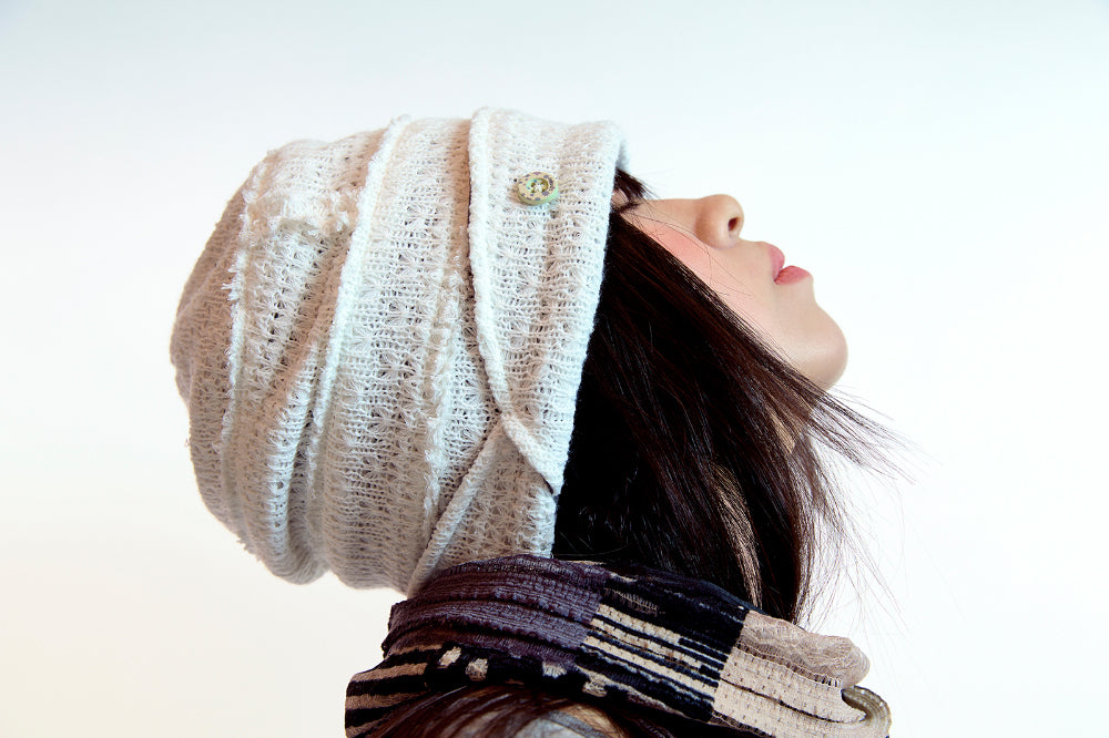 Coyseio - Rough Star Reversible Beanie (Ivory) product image 4 | TRAB K-Fashion Australia