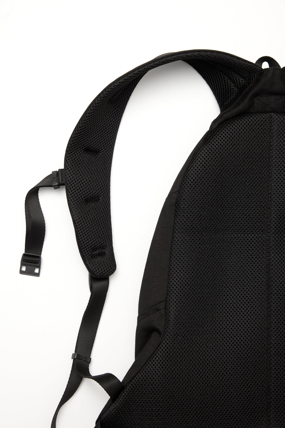 Hatchingroom - Dolphin Backpack (Black) product image 9 | TRAB K-Fashion Australia