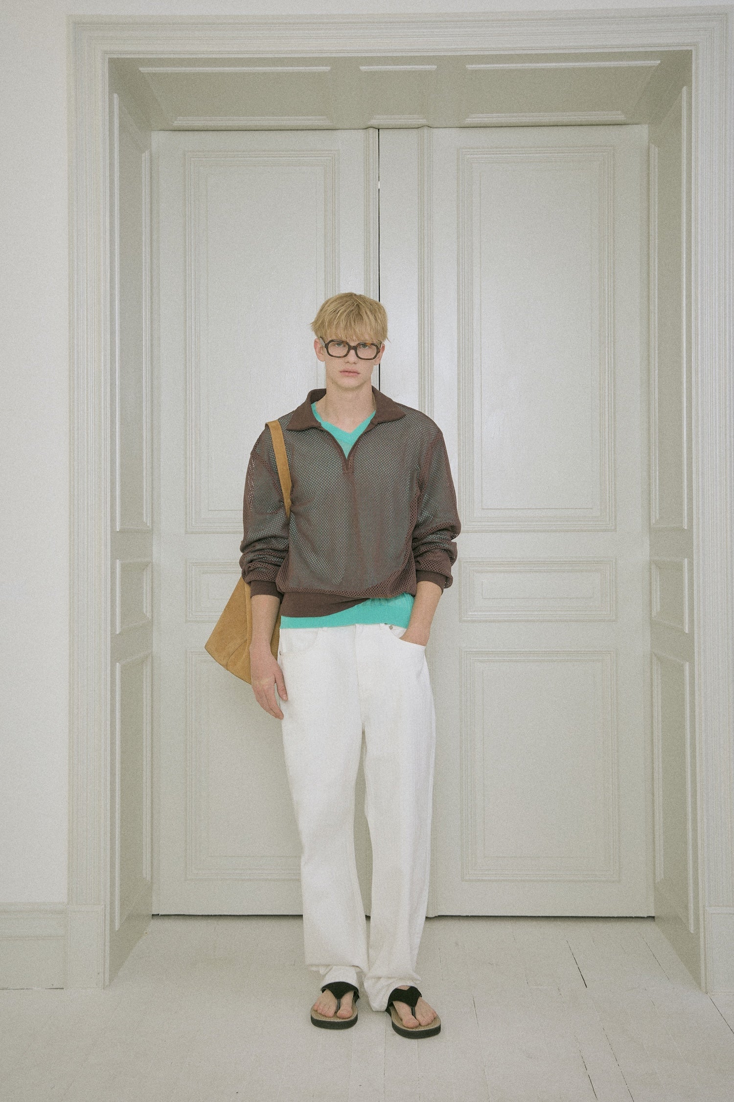 STU - Net V-Neck Collar Knit (Brown) product image 6 | TRAB K-Fashion Australia