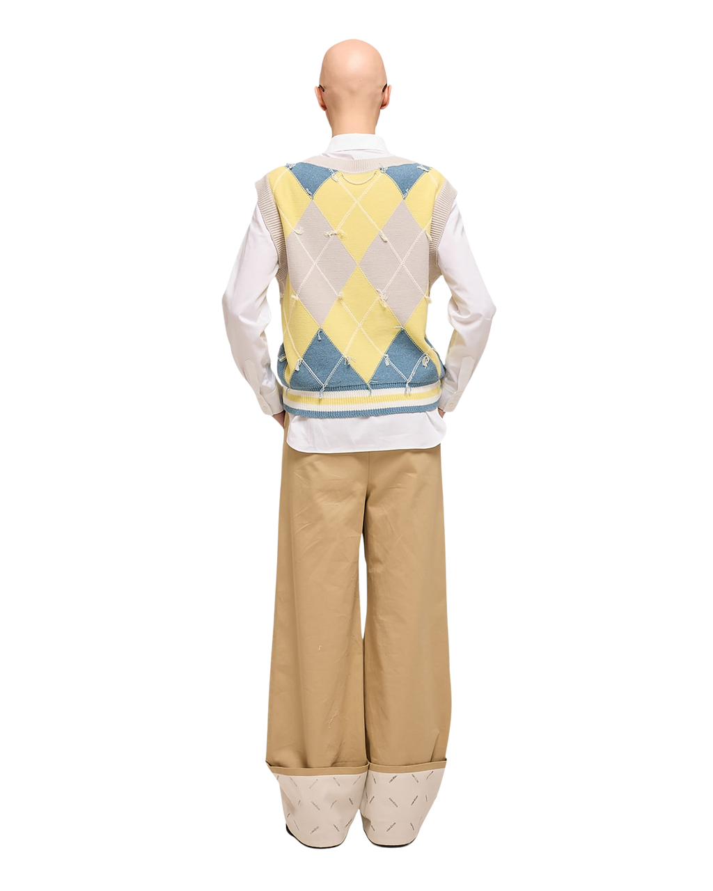 Kimhe Kim - Bicolor Logo Printed Rolled Up Pants (Beige) product image 4 | TRAB K-Fashion Australia