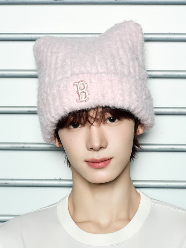 MLB Korea - Plush Meow Beanie Boston Red Sox (Pink) product image 1 | TRAB K-Fashion Australia