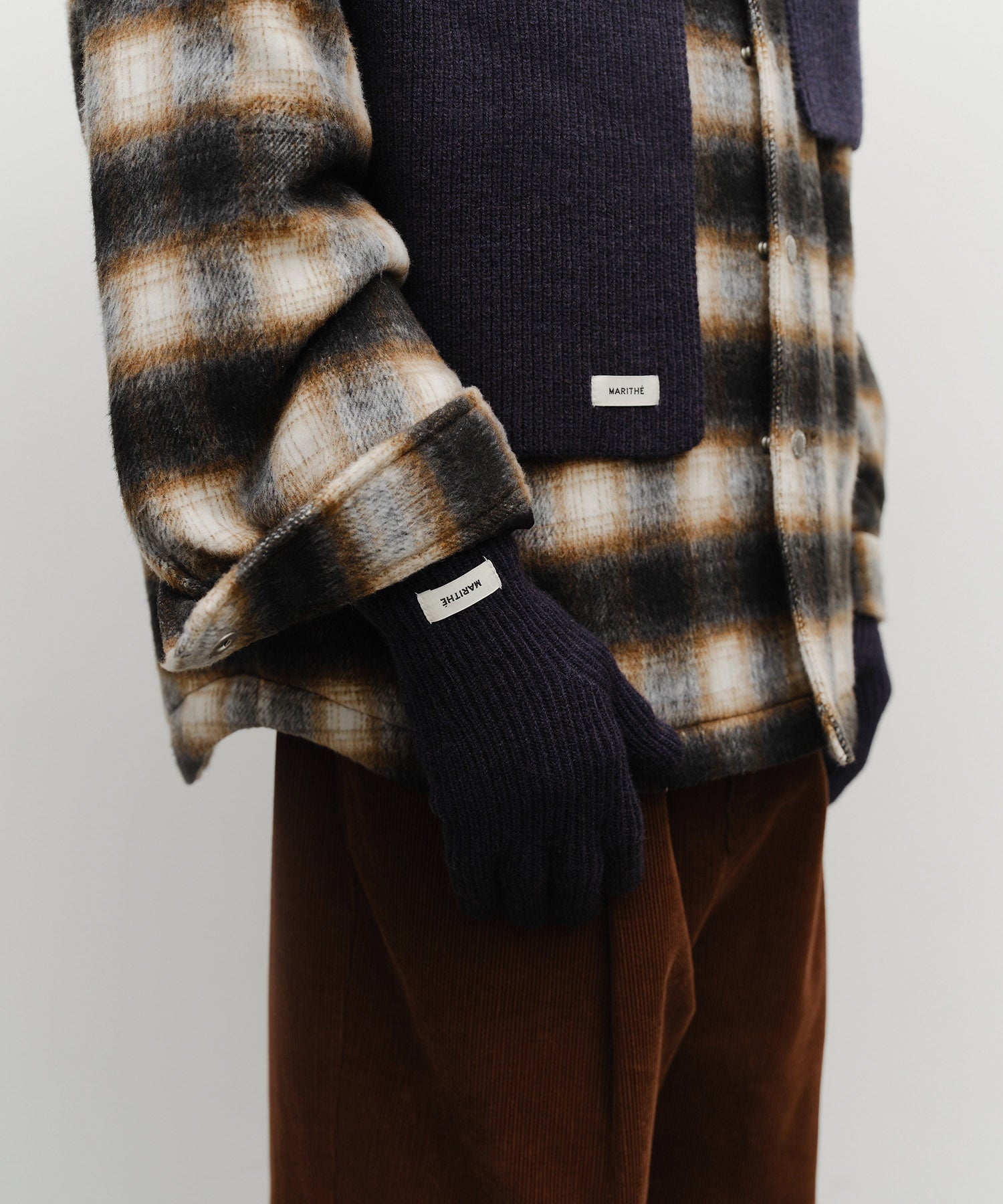 Marithe & Francois Girbaud - Regular Logo Muffler&glove (Dark Navy) product image 11 | TRAB K-Fashion Australia
