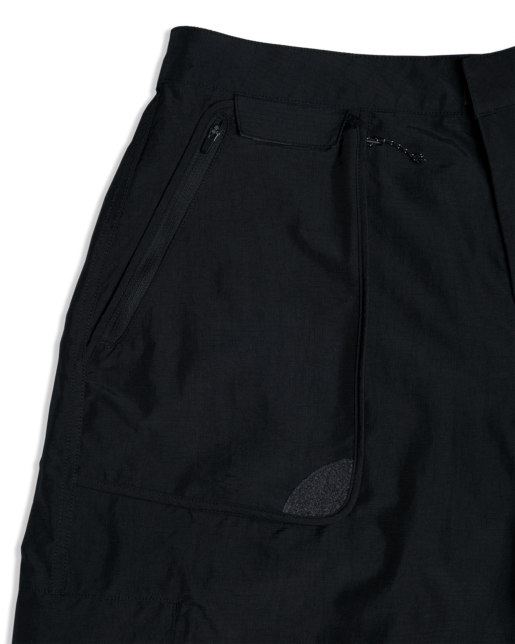 yeseyesee - Striking Cargo Shorts (Black) product image 6 | TRAB K-Fashion Australia