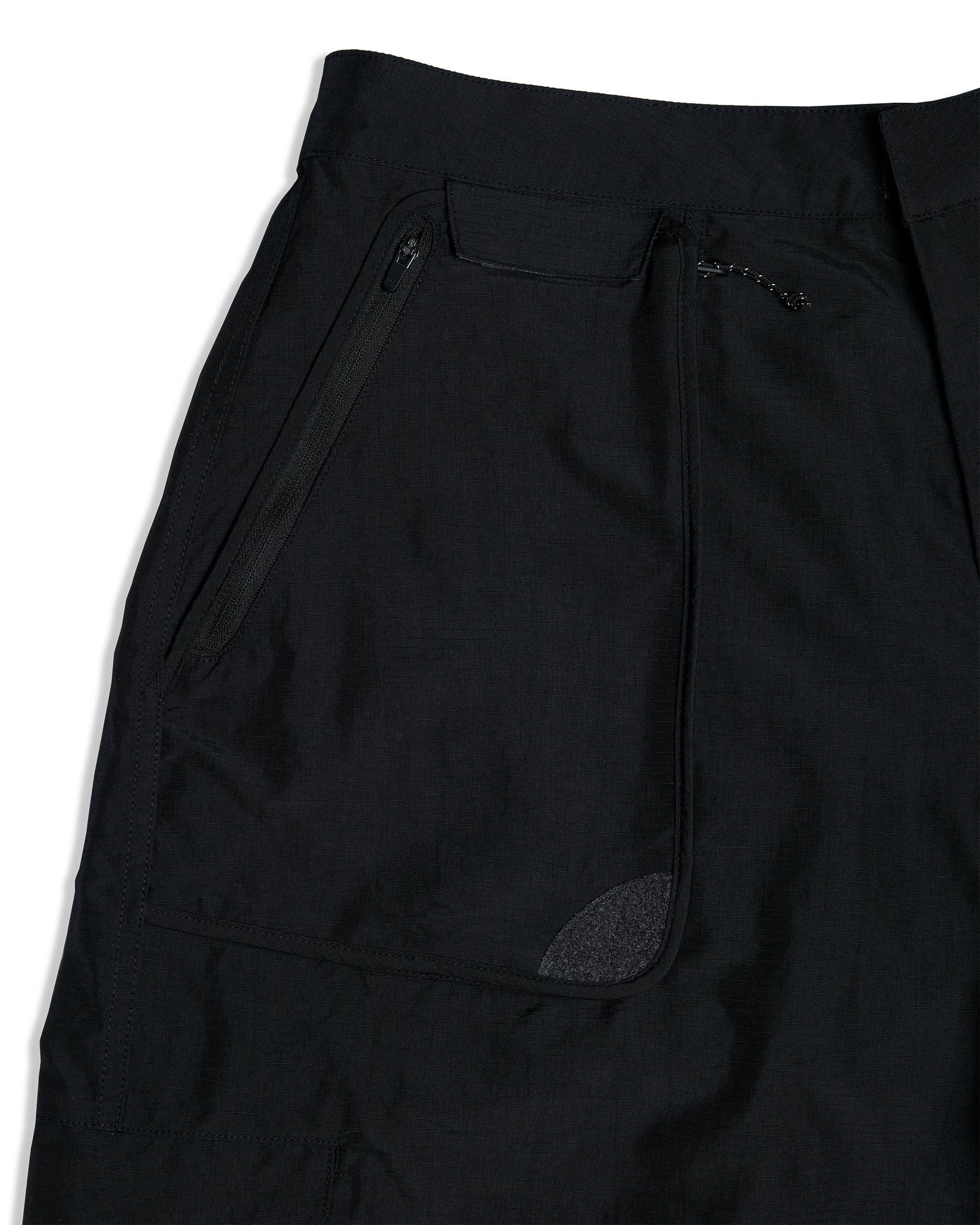 yeseyesee - Striking Cargo Shorts (Black) product image 6 | TRAB K-Fashion Australia